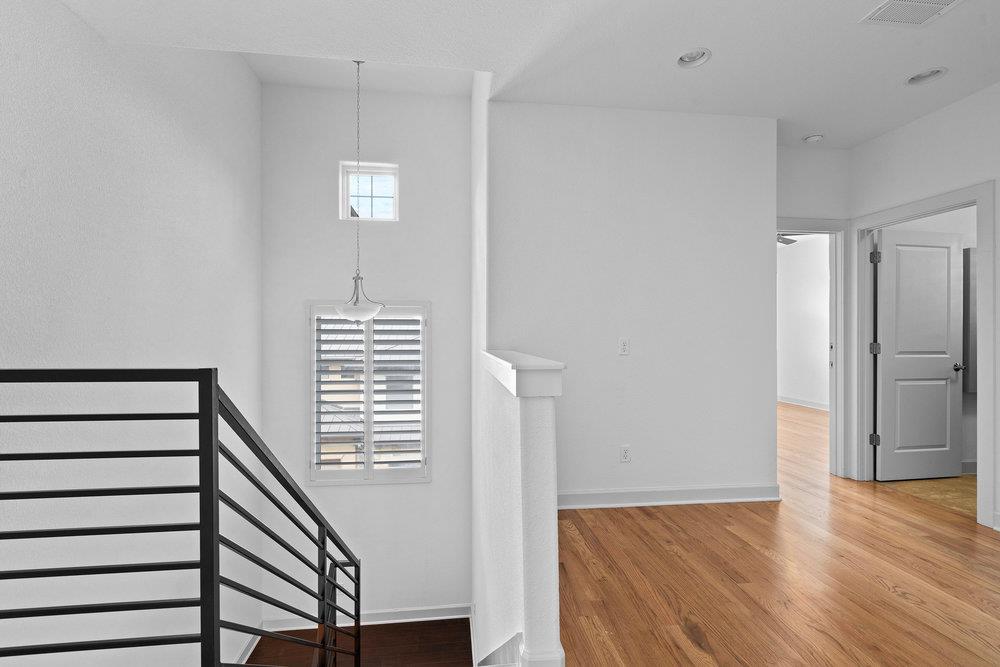 6533 E Hill Dr # 3, Austin, TX 78731