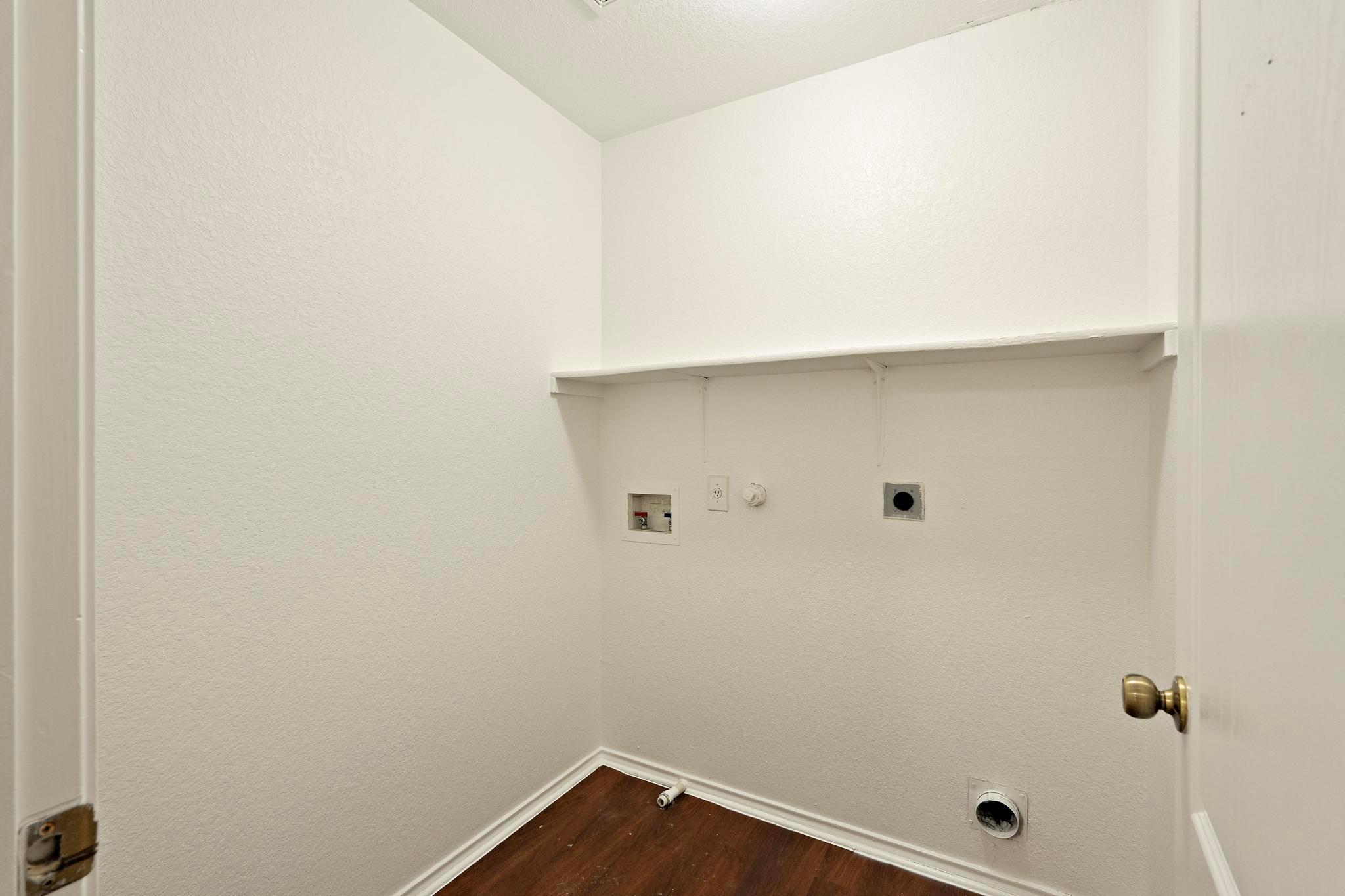 200 Lexington, Kyle, TX 78640