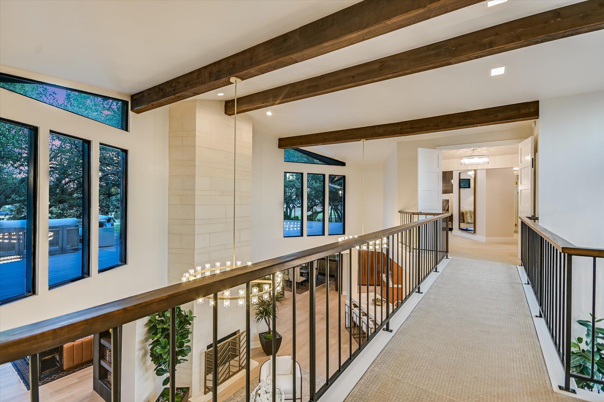 6204 Lost Horizon Dr, Austin, TX 78759