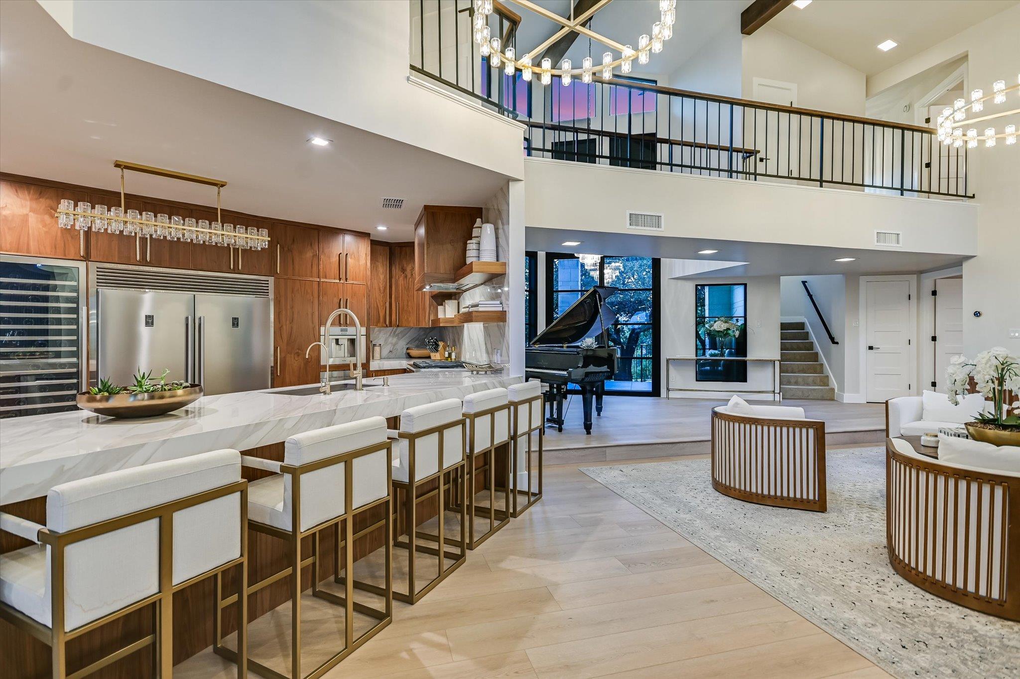 6204 Lost Horizon Dr, Austin, TX 78759