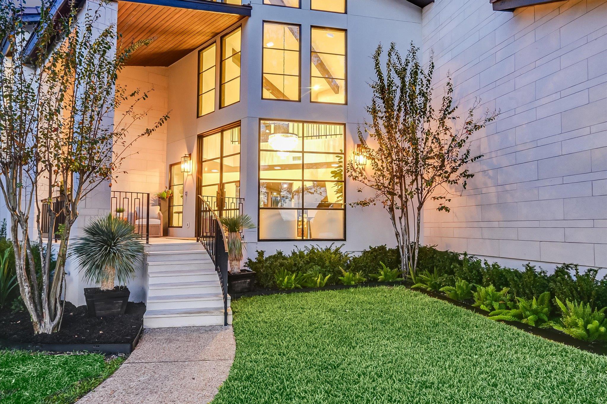 6204 Lost Horizon Dr, Austin, TX 78759