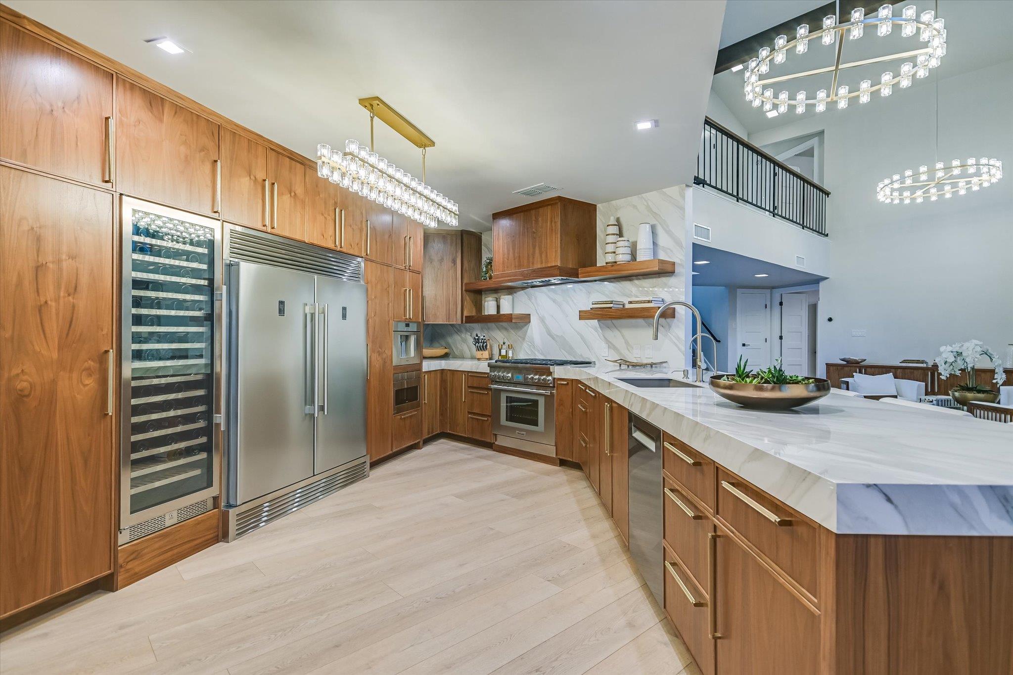 6204 Lost Horizon Dr, Austin, TX 78759