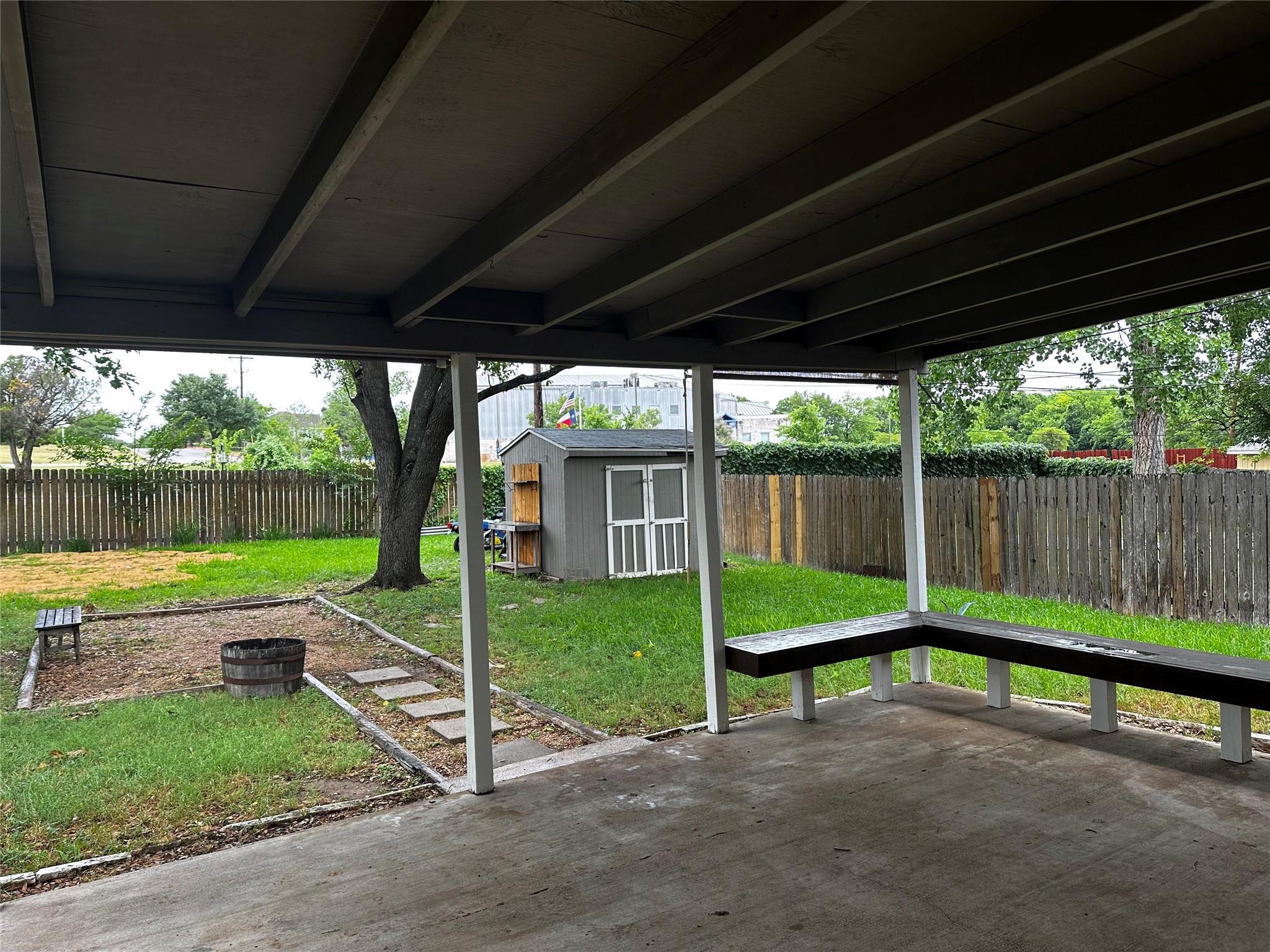 504 SUZZANE Rd, Pflugerville, TX 78660