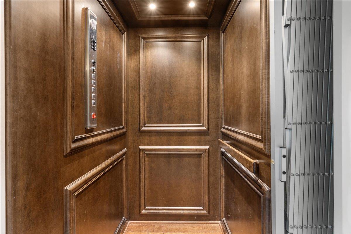 1009 Highknoll Ln, Georgetown, TX 78628