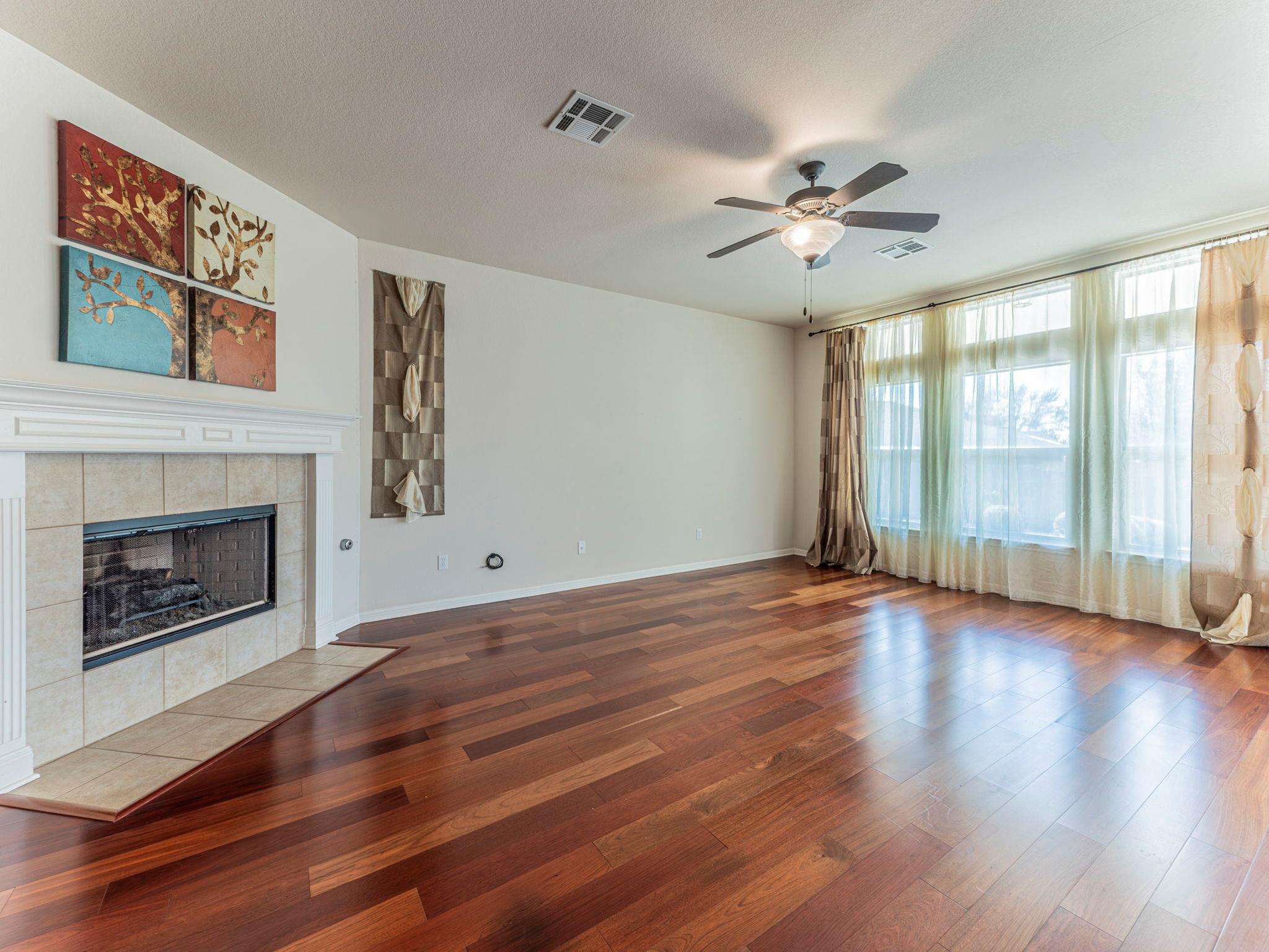 11909 Timber Heights Dr, Austin, TX 78754