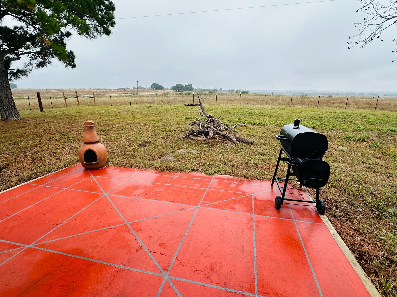 1696 E Fm 884, Yorktown, TX 78164