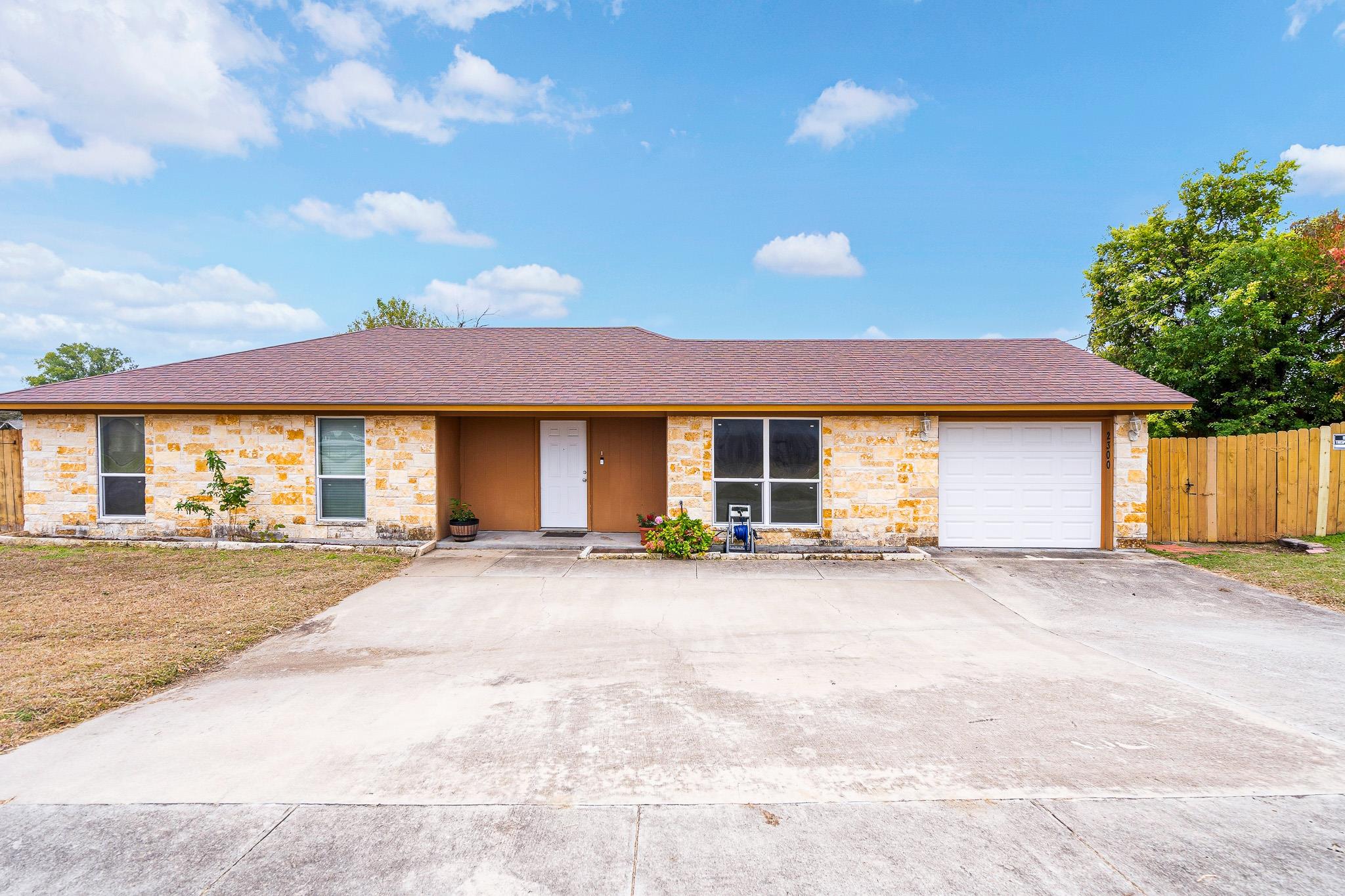 2300 Goode Cir, Killeen, TX 76543