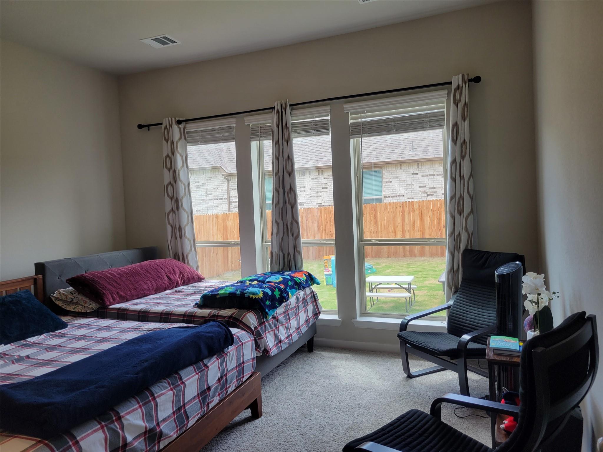 122 Dycus Bnd, Liberty Hill, TX 78642