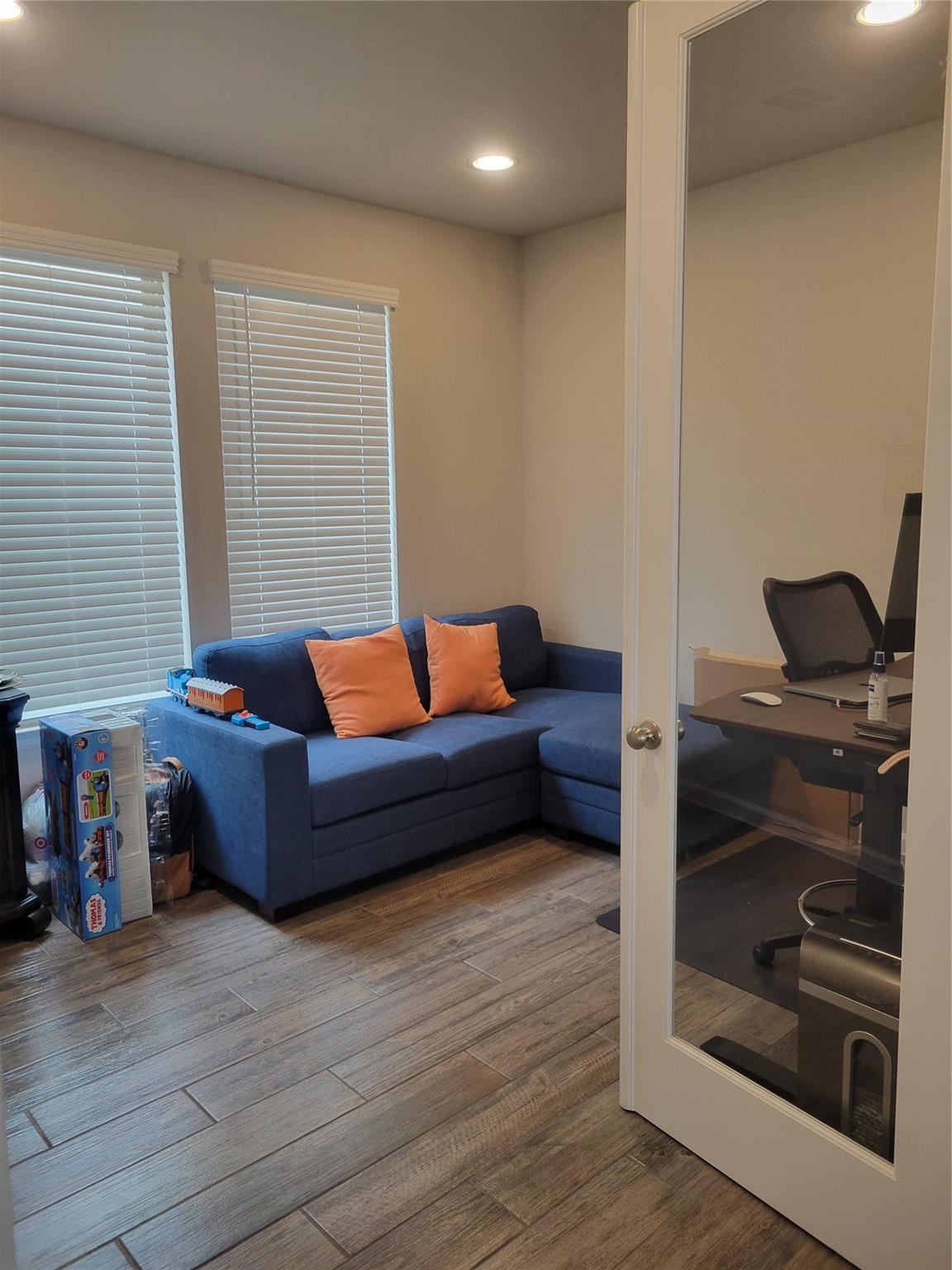 122 Dycus Bnd, Liberty Hill, TX 78642