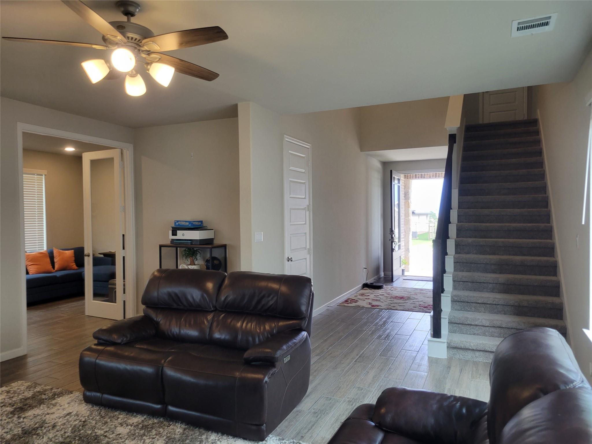 122 Dycus Bnd, Liberty Hill, TX 78642