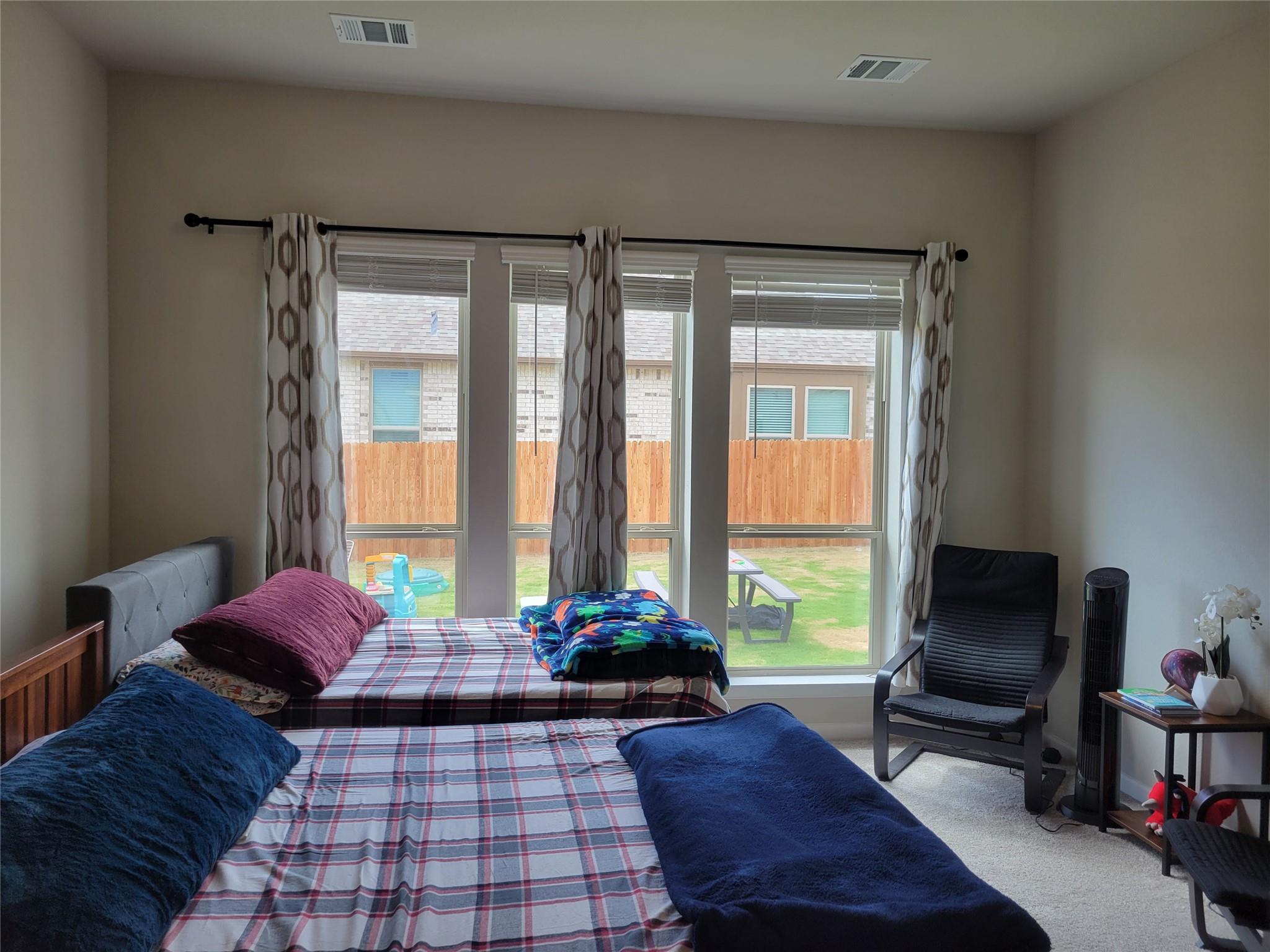 122 Dycus Bnd, Liberty Hill, TX 78642