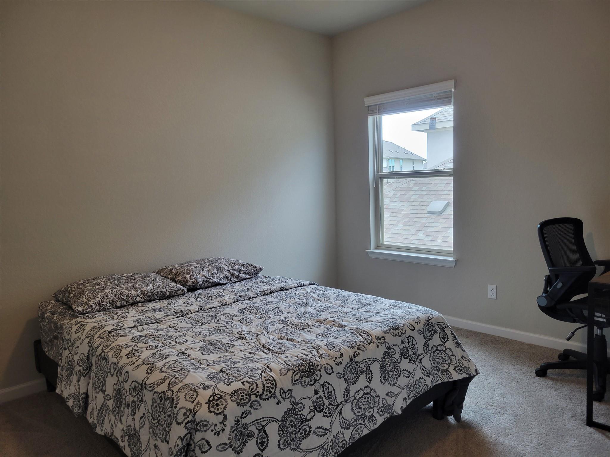 122 Dycus Bnd, Liberty Hill, TX 78642