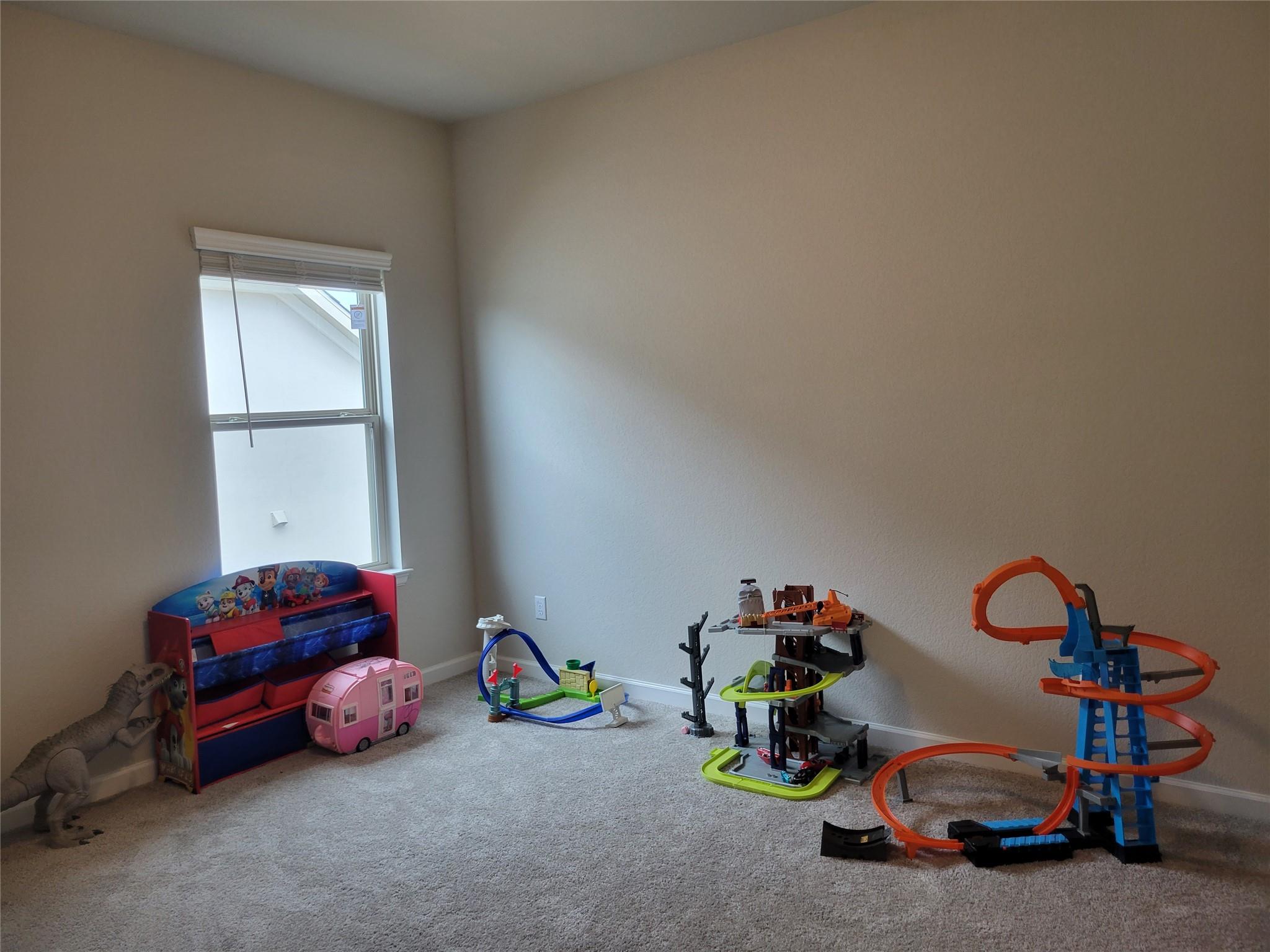 122 Dycus Bnd, Liberty Hill, TX 78642