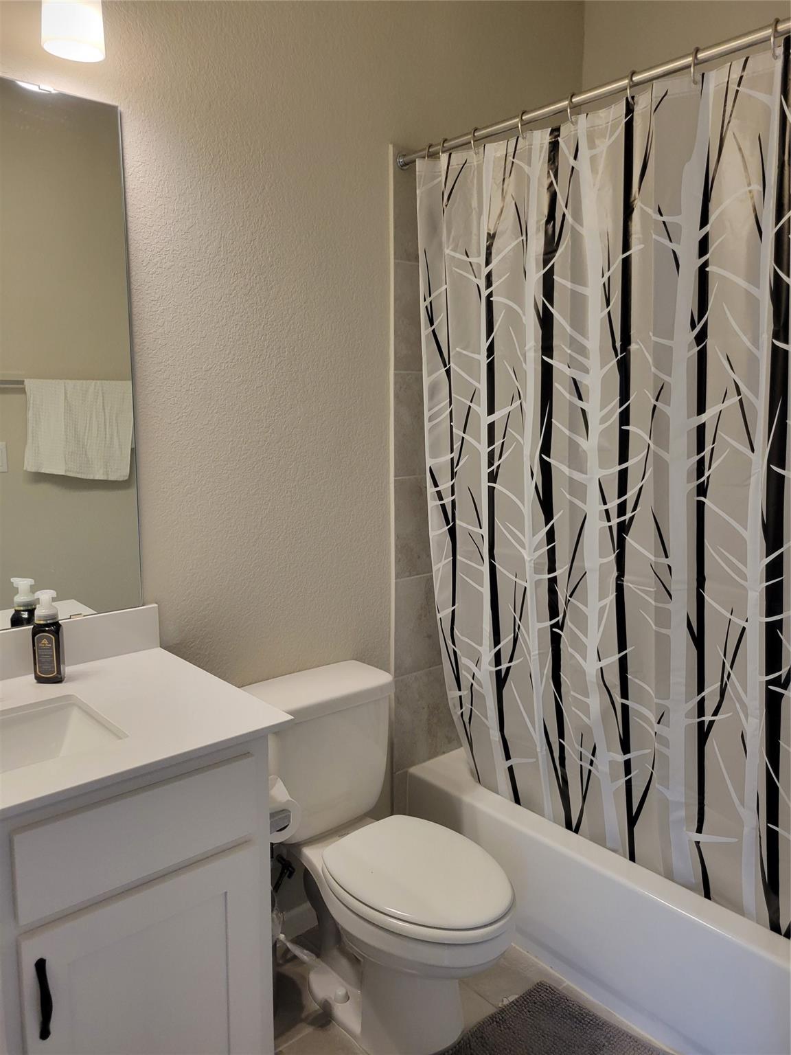 122 Dycus Bnd, Liberty Hill, TX 78642