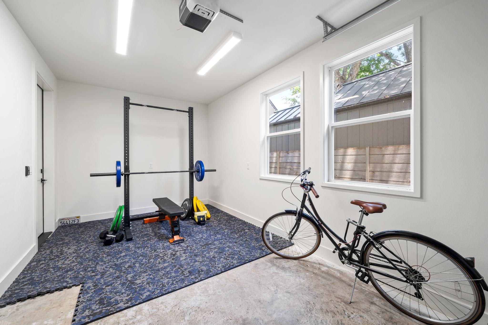 2609 Willow St # 2, Austin, TX 78702