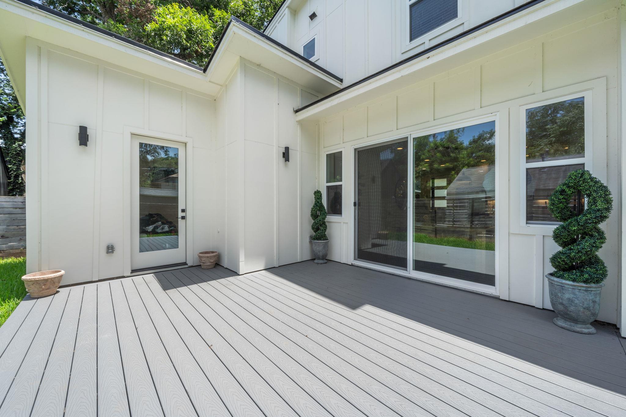 2609 Willow St # 2, Austin, TX 78702