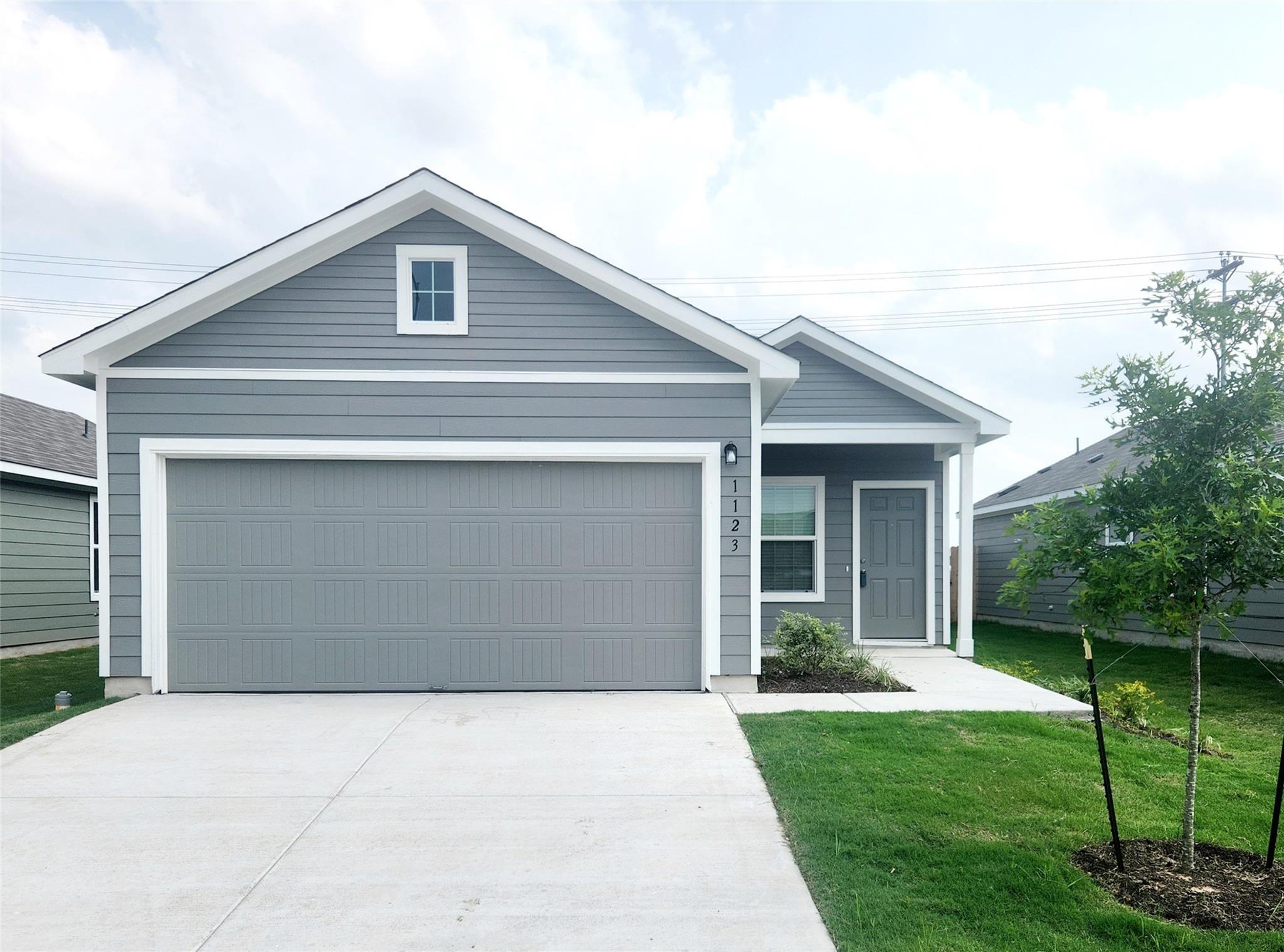 1123 Catfish Ln, Bastrop, TX 78602