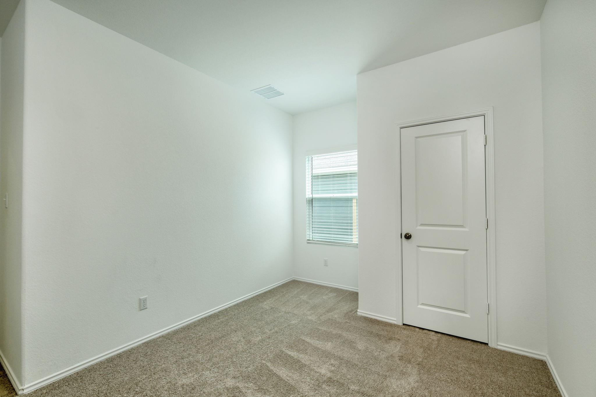 1123 Catfish Ln, Bastrop, TX 78602