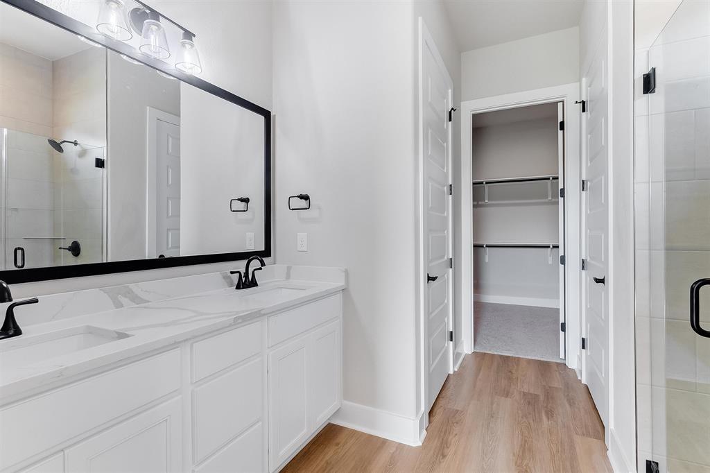 1259 Pecan Valley Dr, Marble Falls, TX 78654