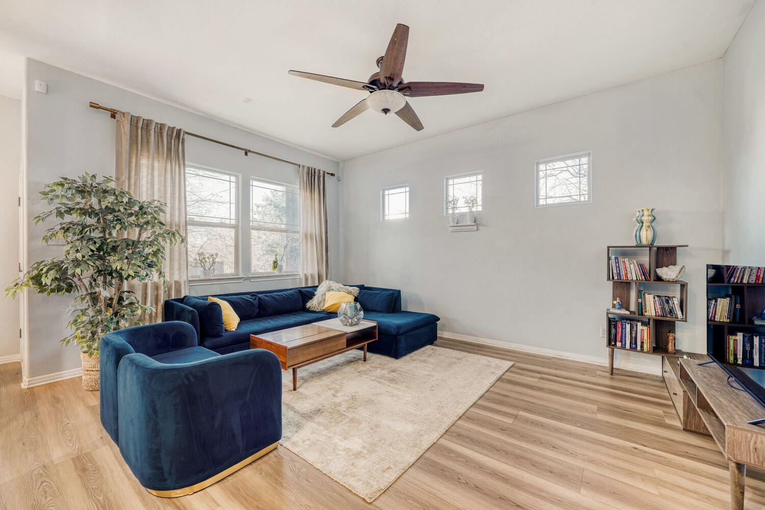 1009 Taulbee Ln # H, Austin, TX 78757