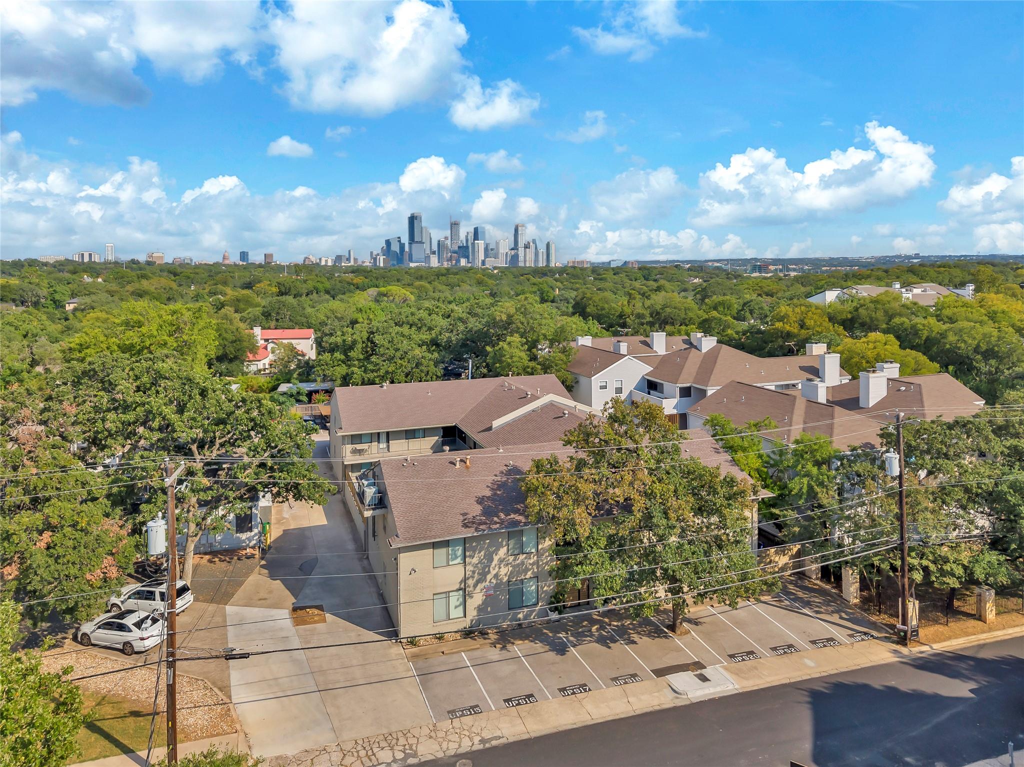 1307 Norwalk Ln # 206, Austin, TX 78703
