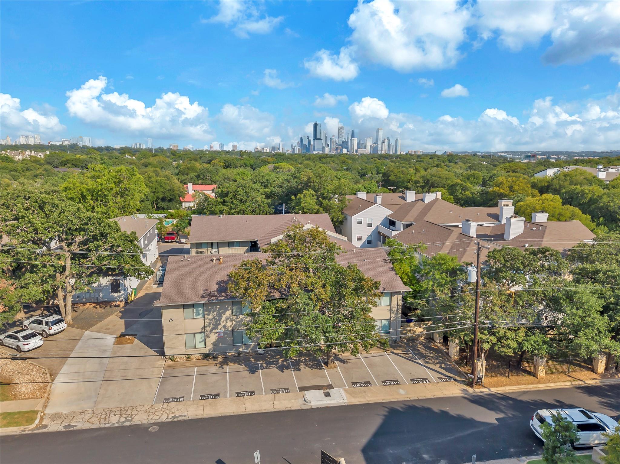 1307 Norwalk Ln # 206, Austin, TX 78703