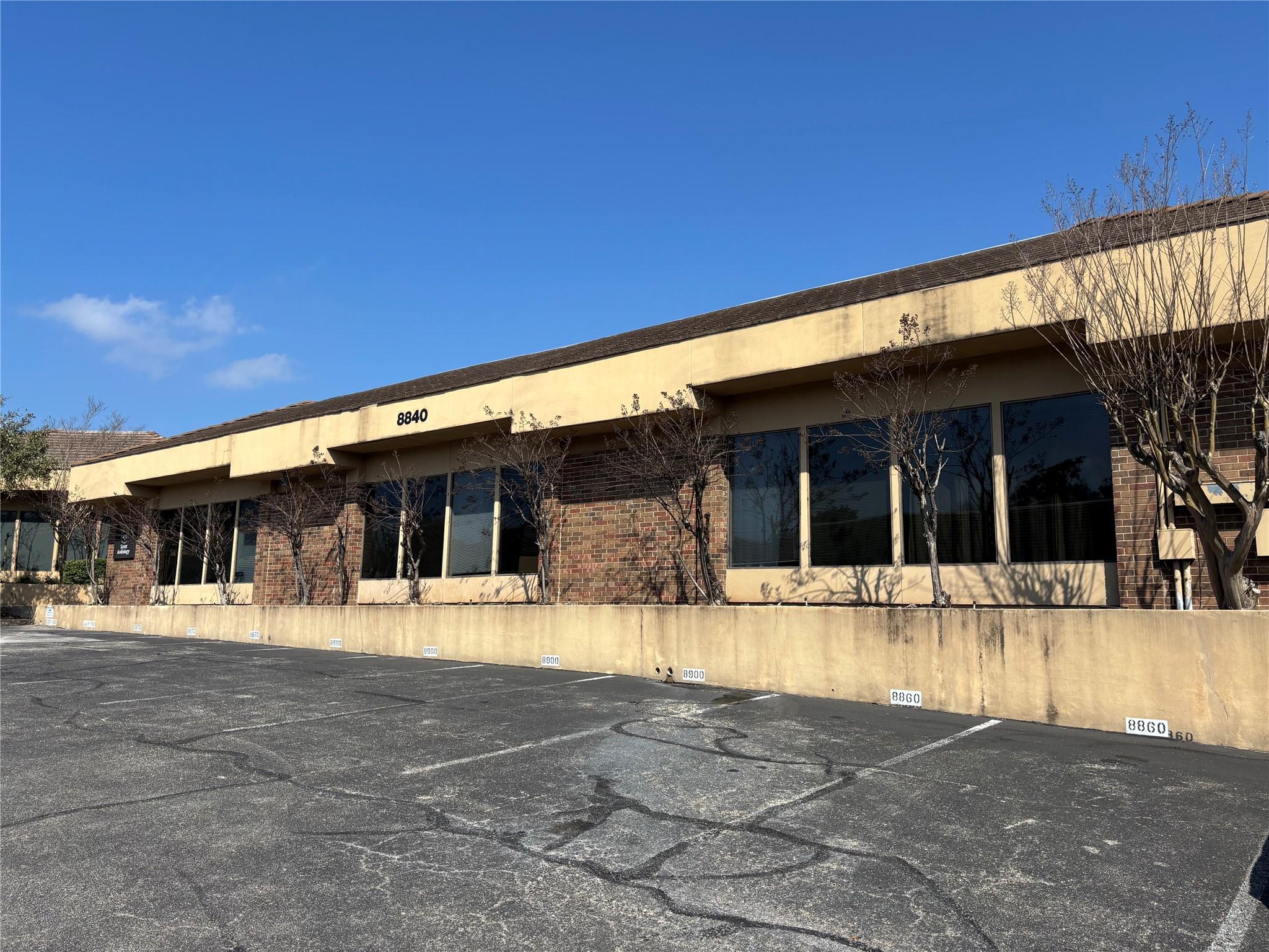 8840 Business Park Dr, Austin, TX 78759