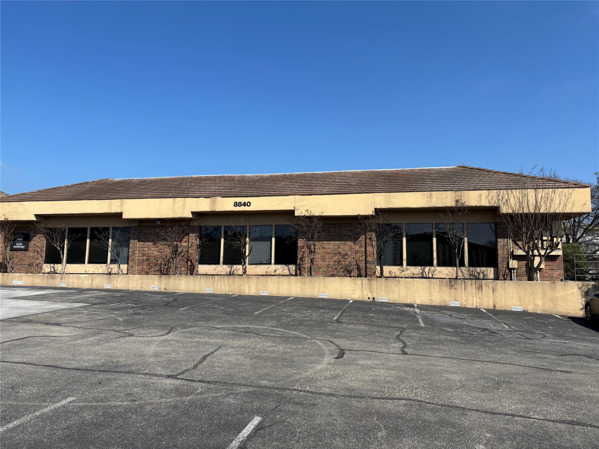 8840 Business Park Dr, Austin, TX 78759