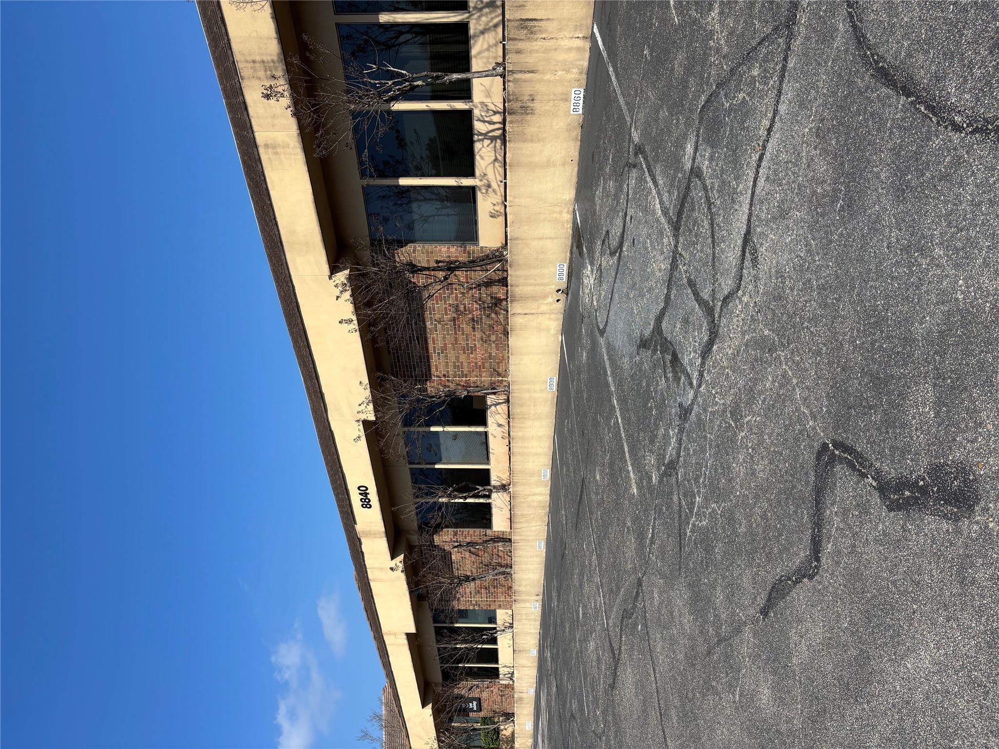 8840 Business Park Dr, Austin, TX 78759