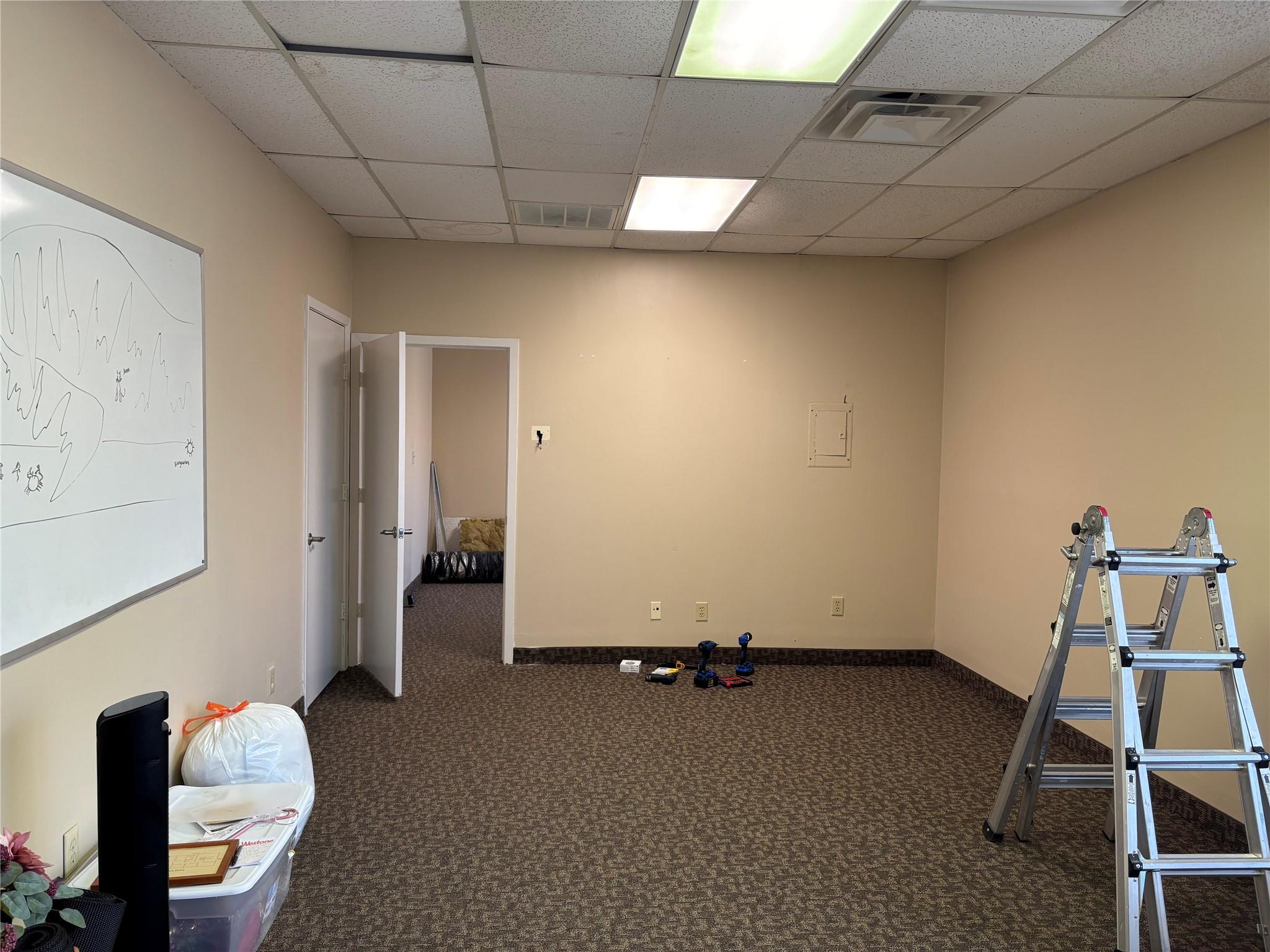 8840 Business Park Dr, Austin, TX 78759