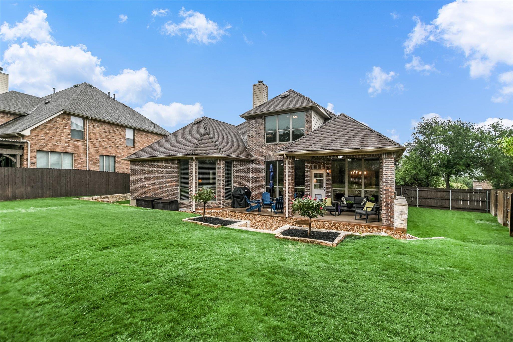 213 Mirafield Ln, Austin, TX 78737
