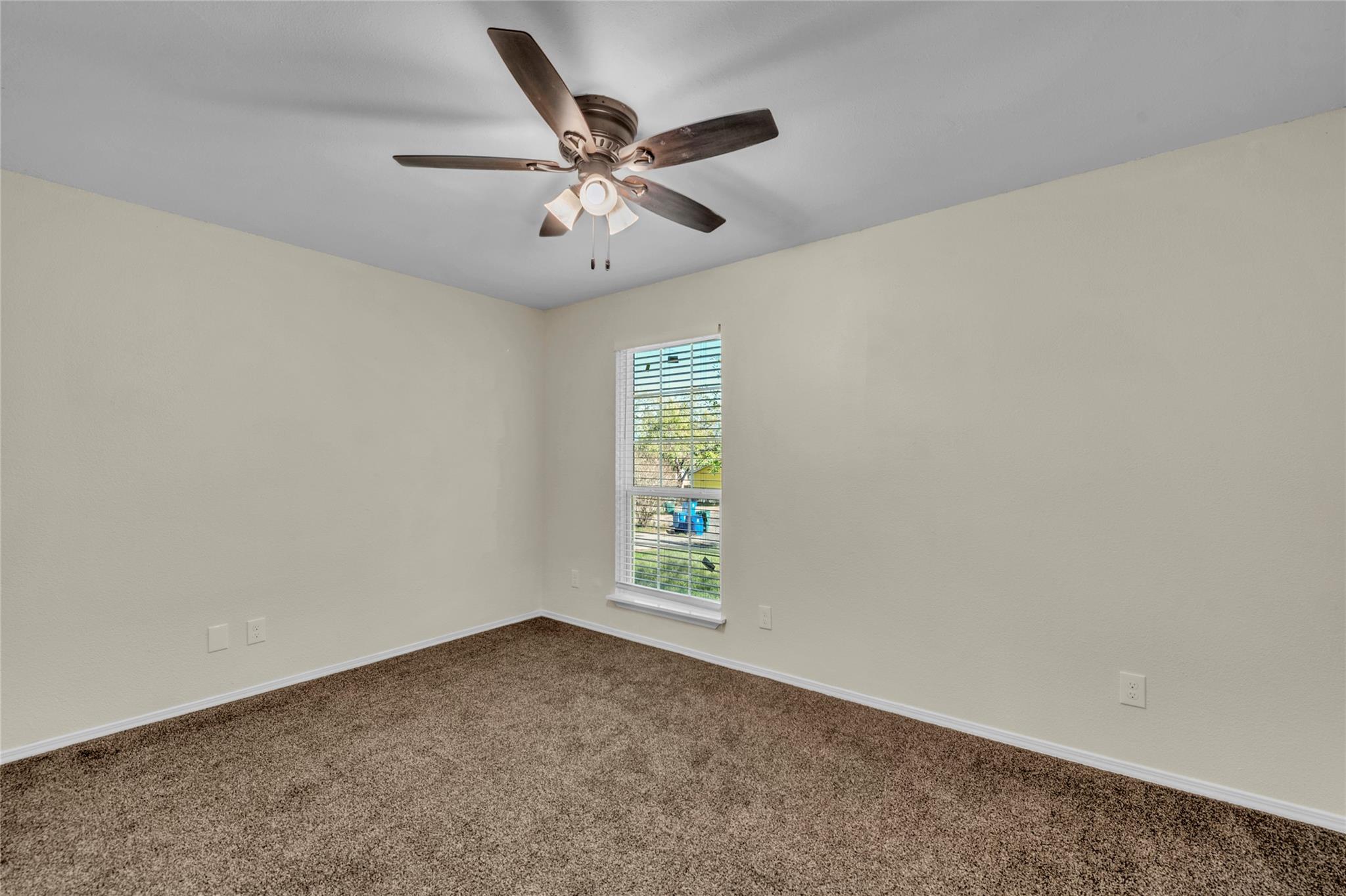 108 Hillside Cv # B, Elgin, TX 78621
