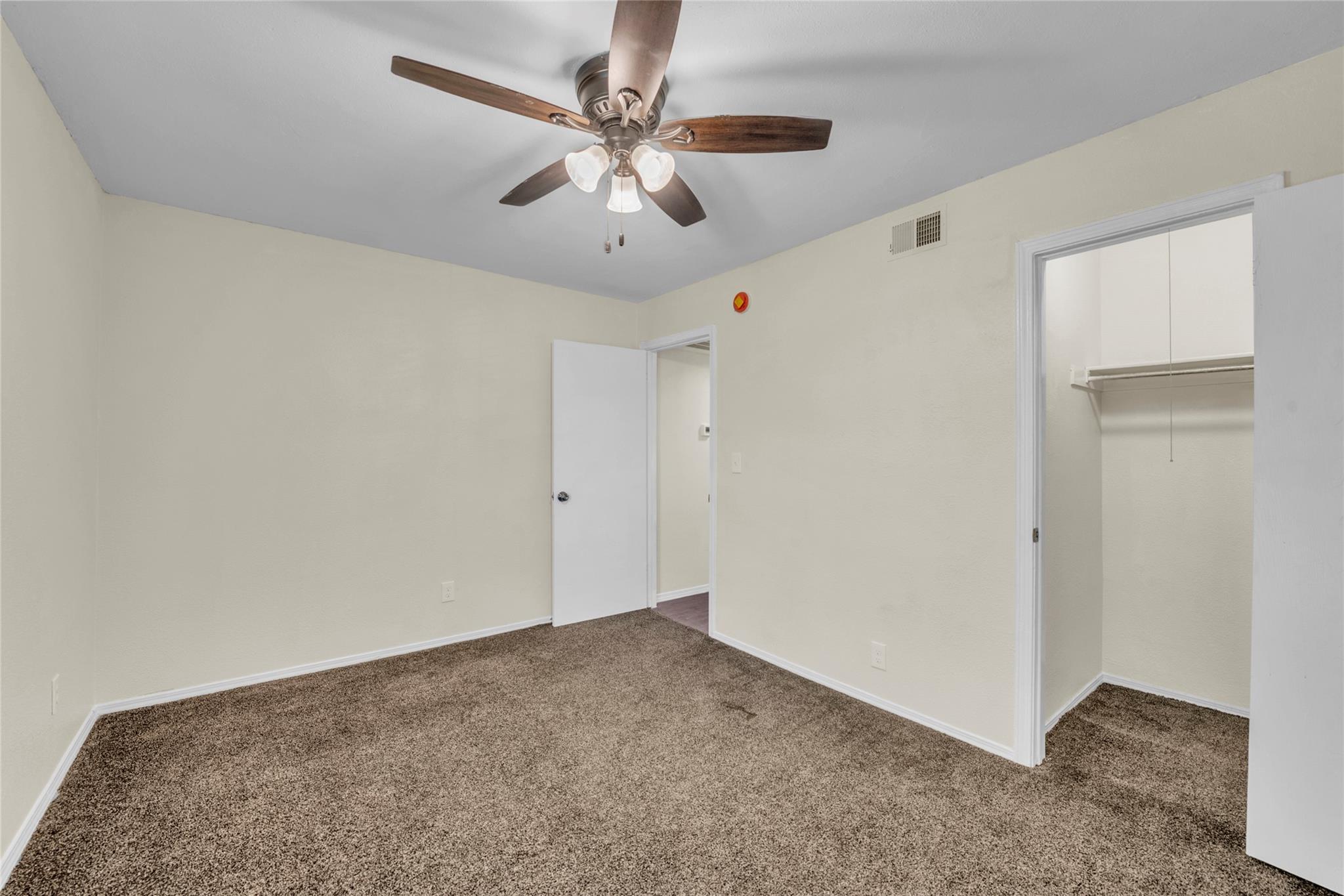 108 Hillside Cv # B, Elgin, TX 78621