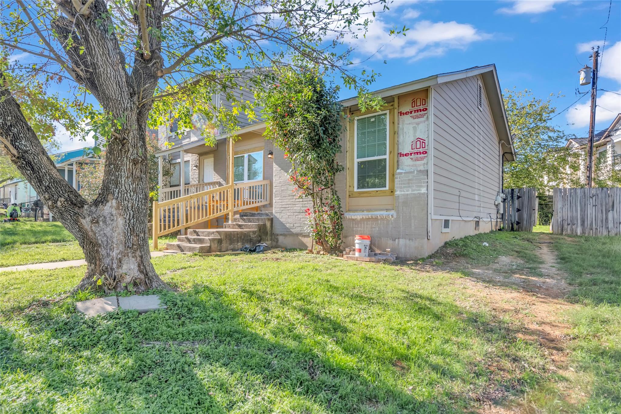 108 Hillside Cv # B, Elgin, TX 78621