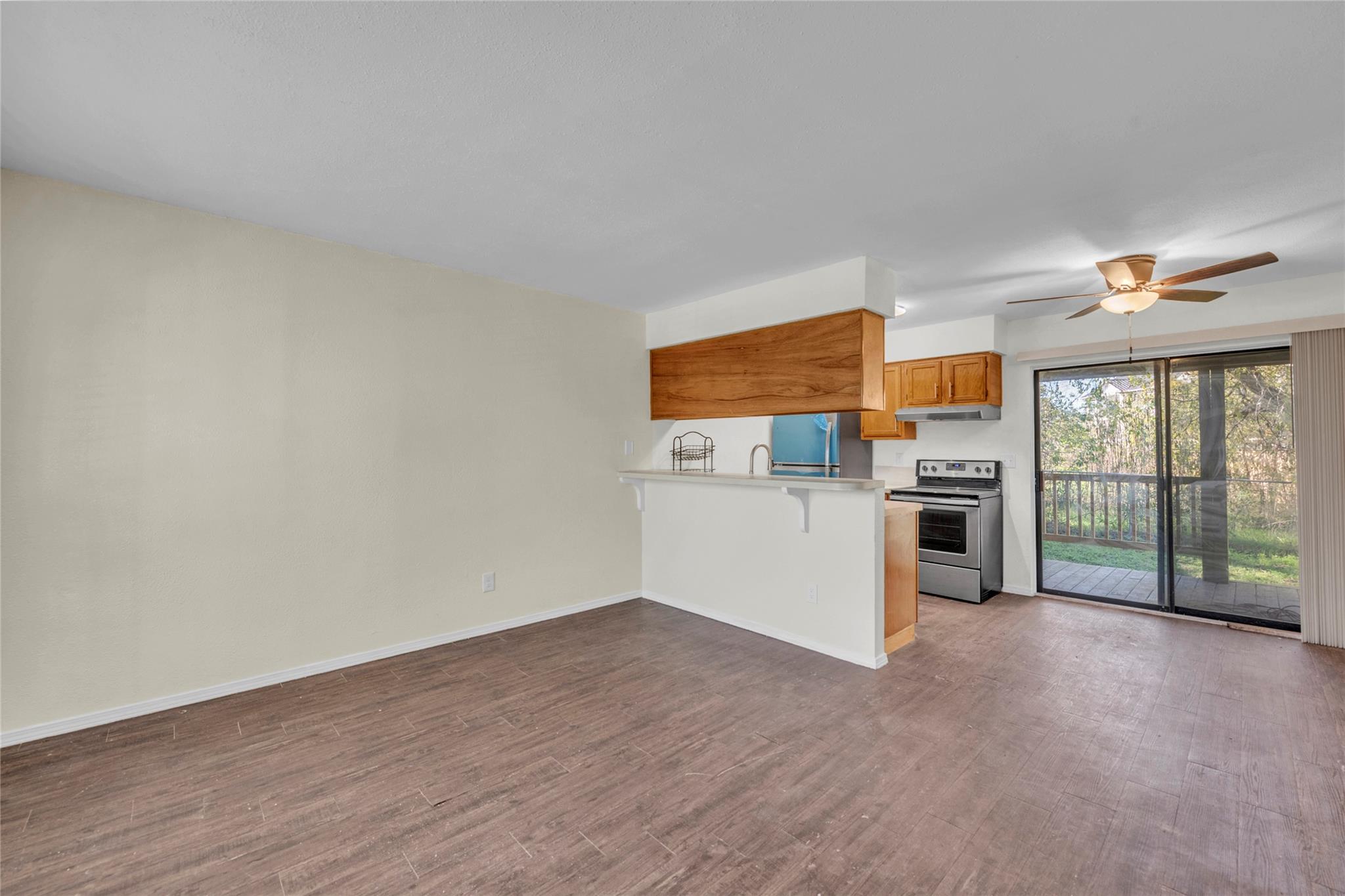 108 Hillside Cv # B, Elgin, TX 78621