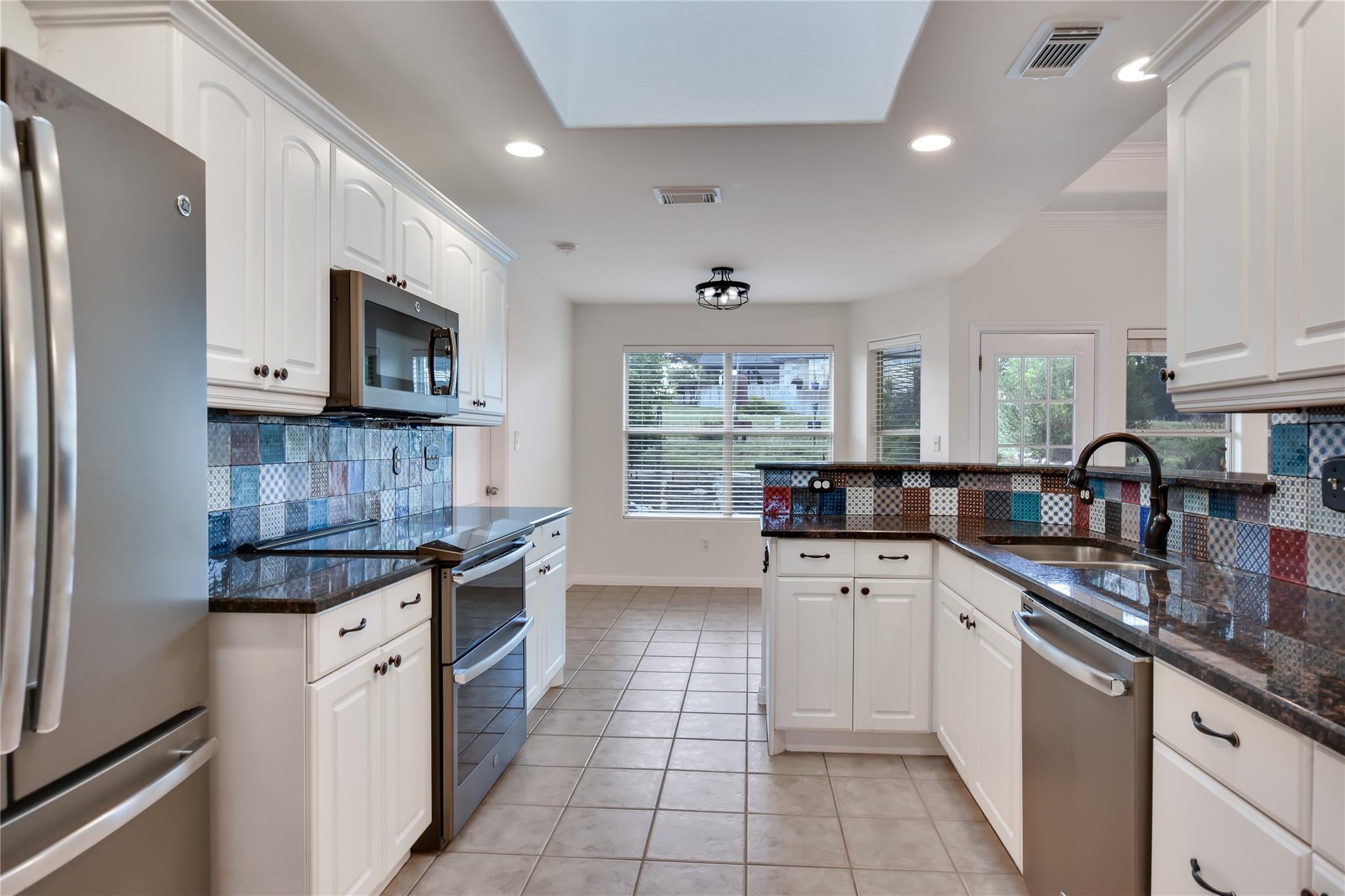 3704 Bunyan Cir, Lago Vista, TX 78645