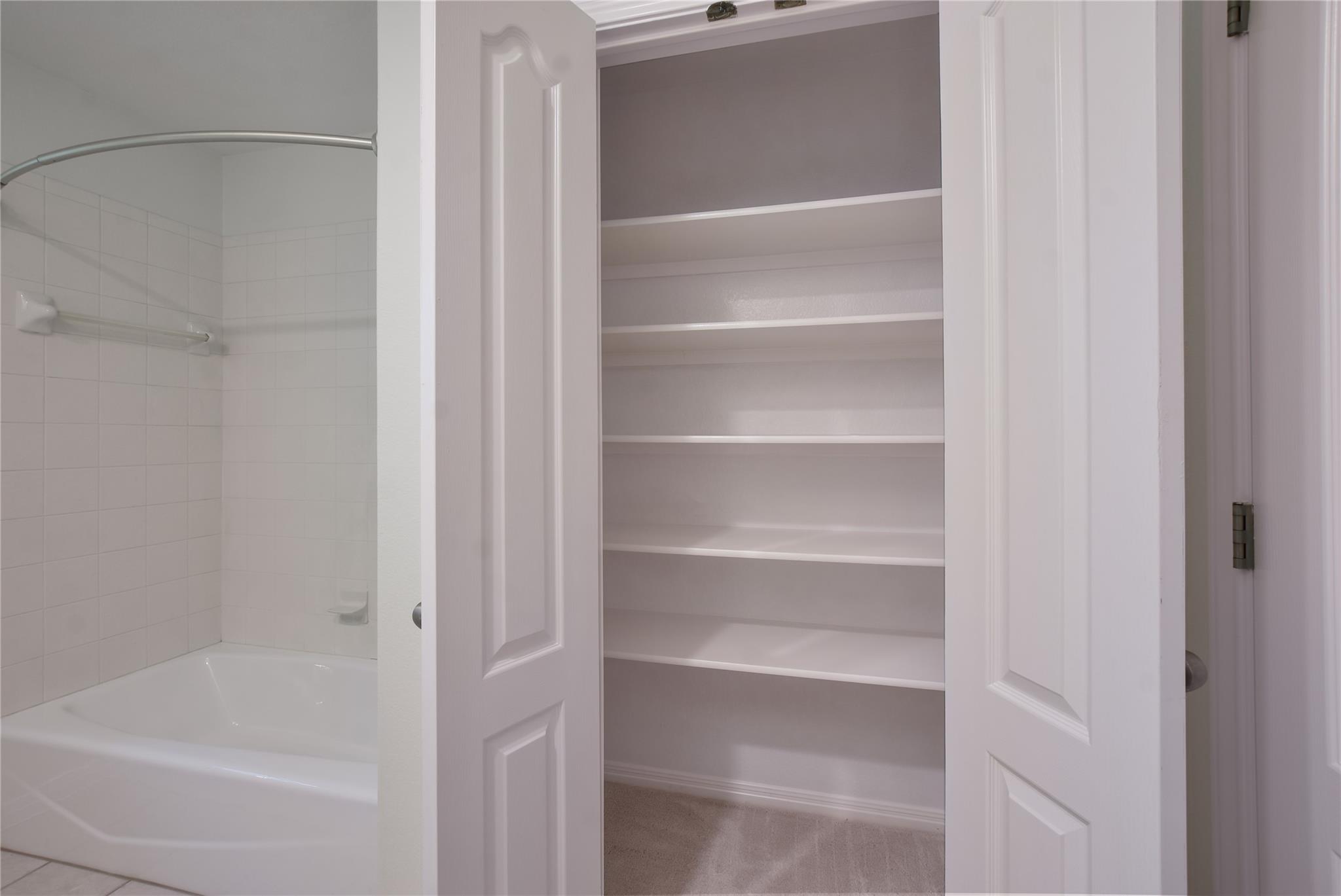 3704 Bunyan Cir, Lago Vista, TX 78645