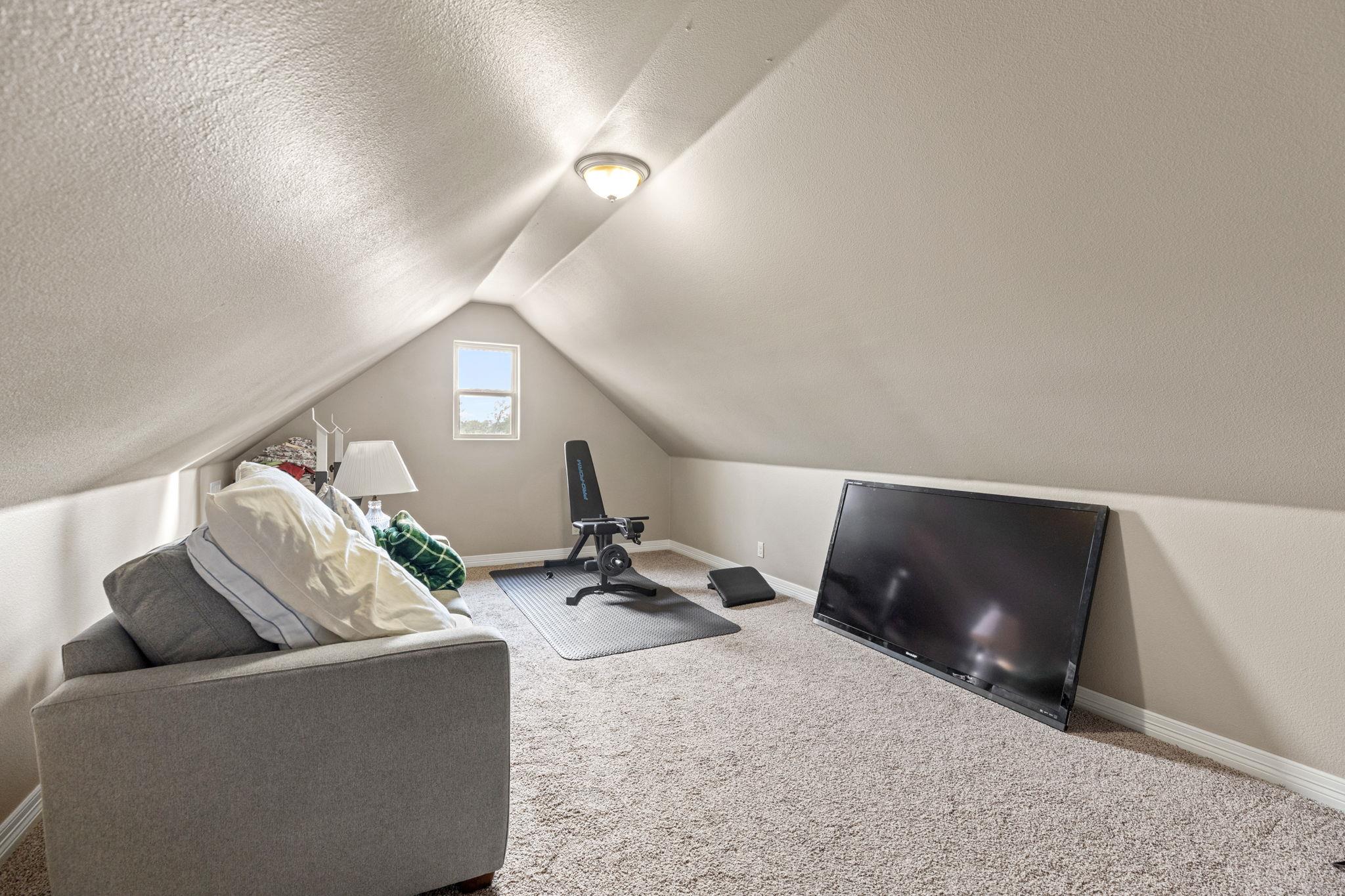 1291 Mossy Holw, Spring Branch, TX 78070