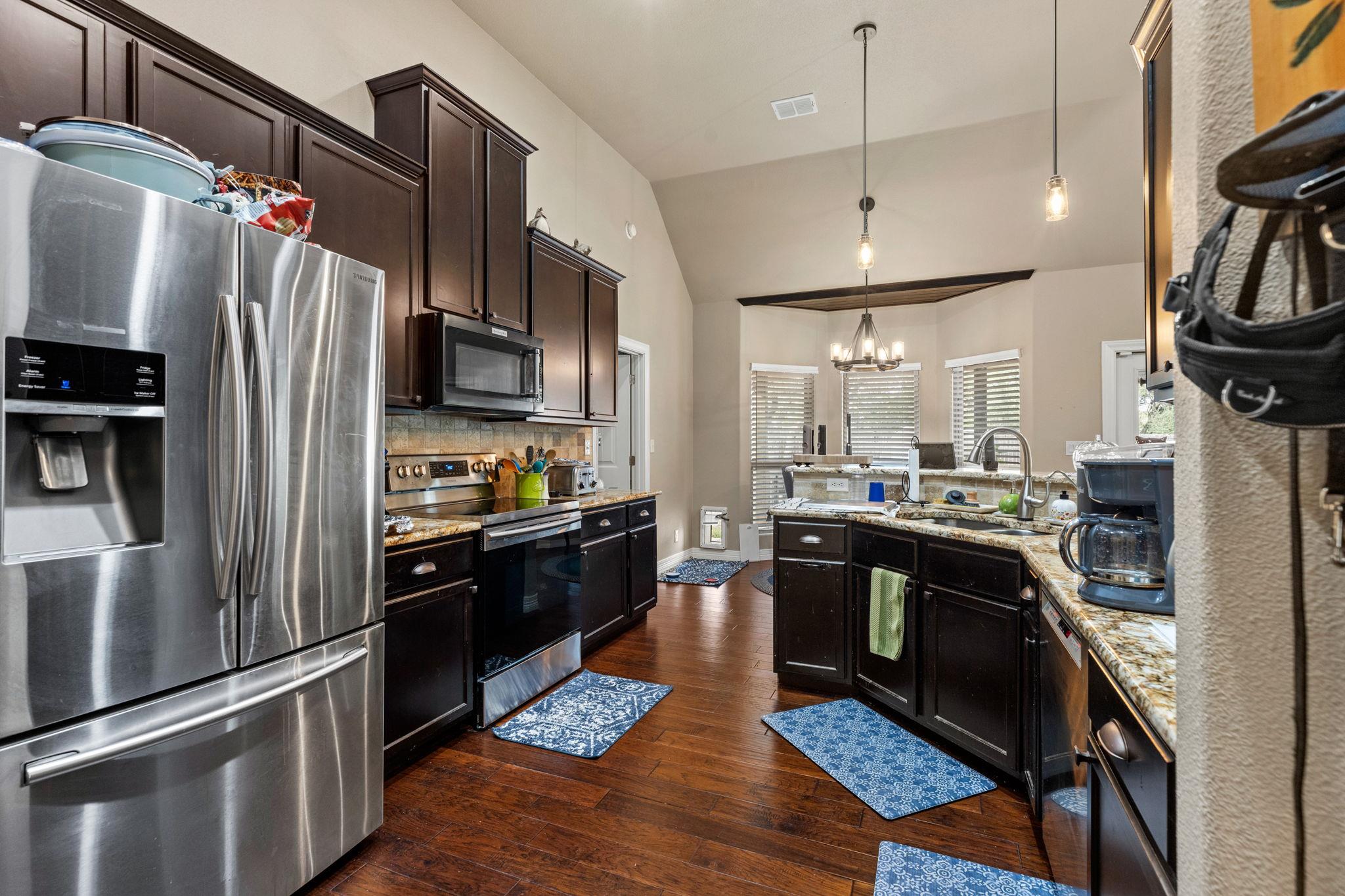 1291 Mossy Holw, Spring Branch, TX 78070