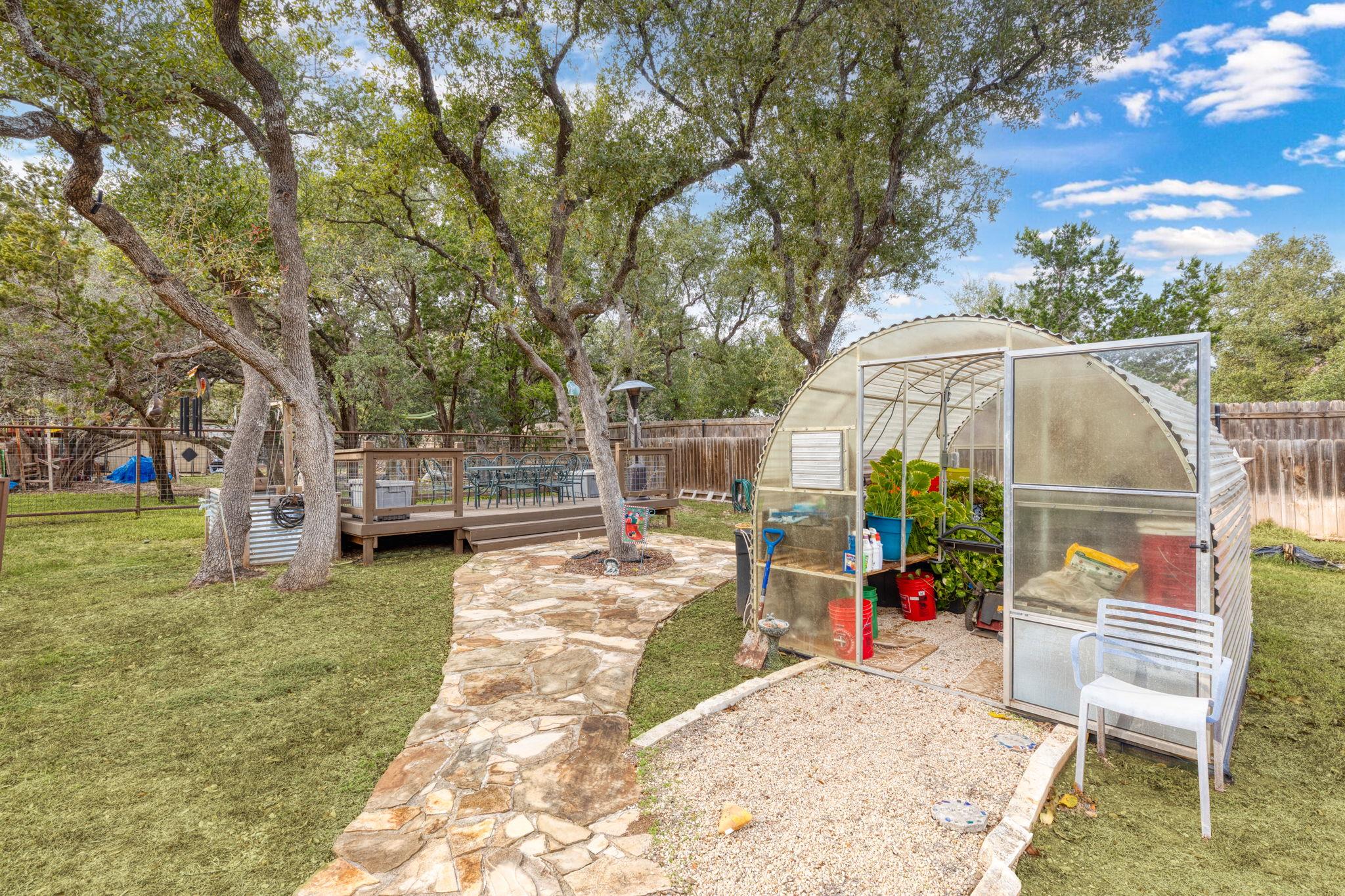 1291 Mossy Holw, Spring Branch, TX 78070