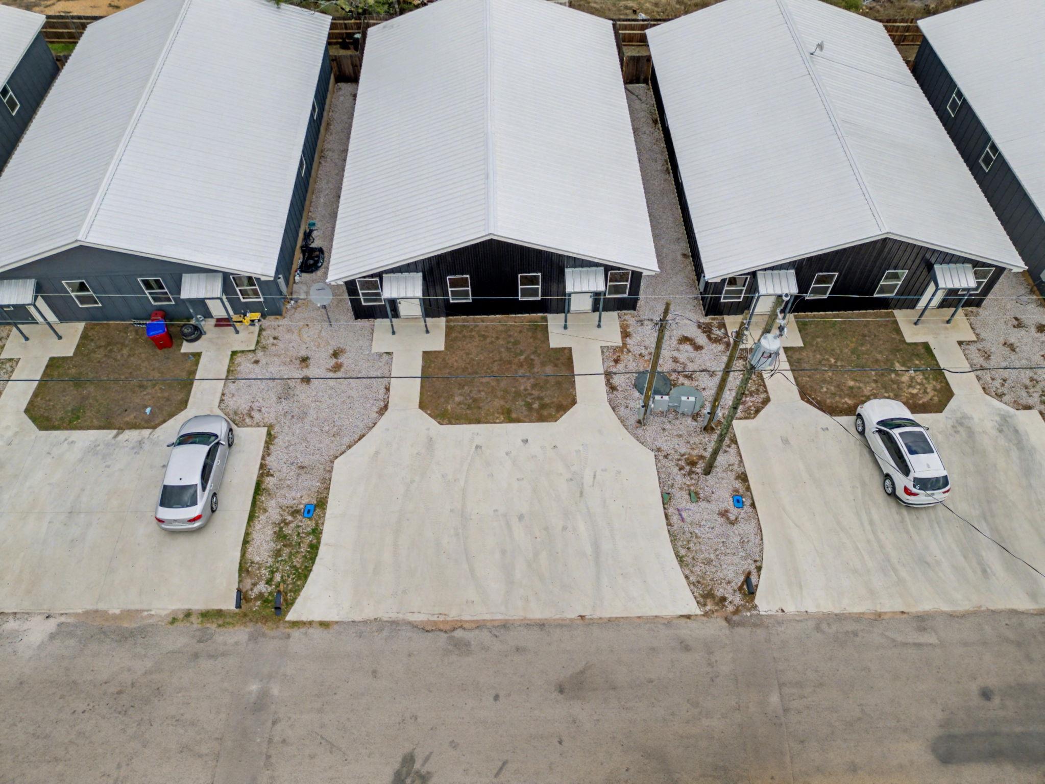 834 Waco St, Kingsland, TX 78639