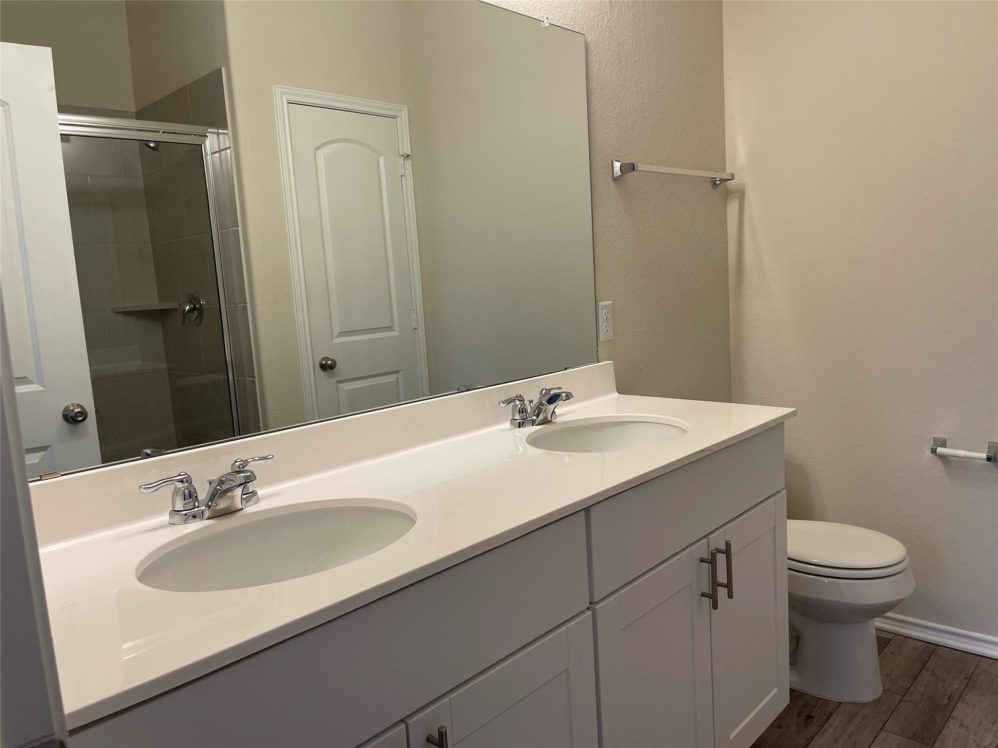 105 Onna St, Taylor, TX 76574