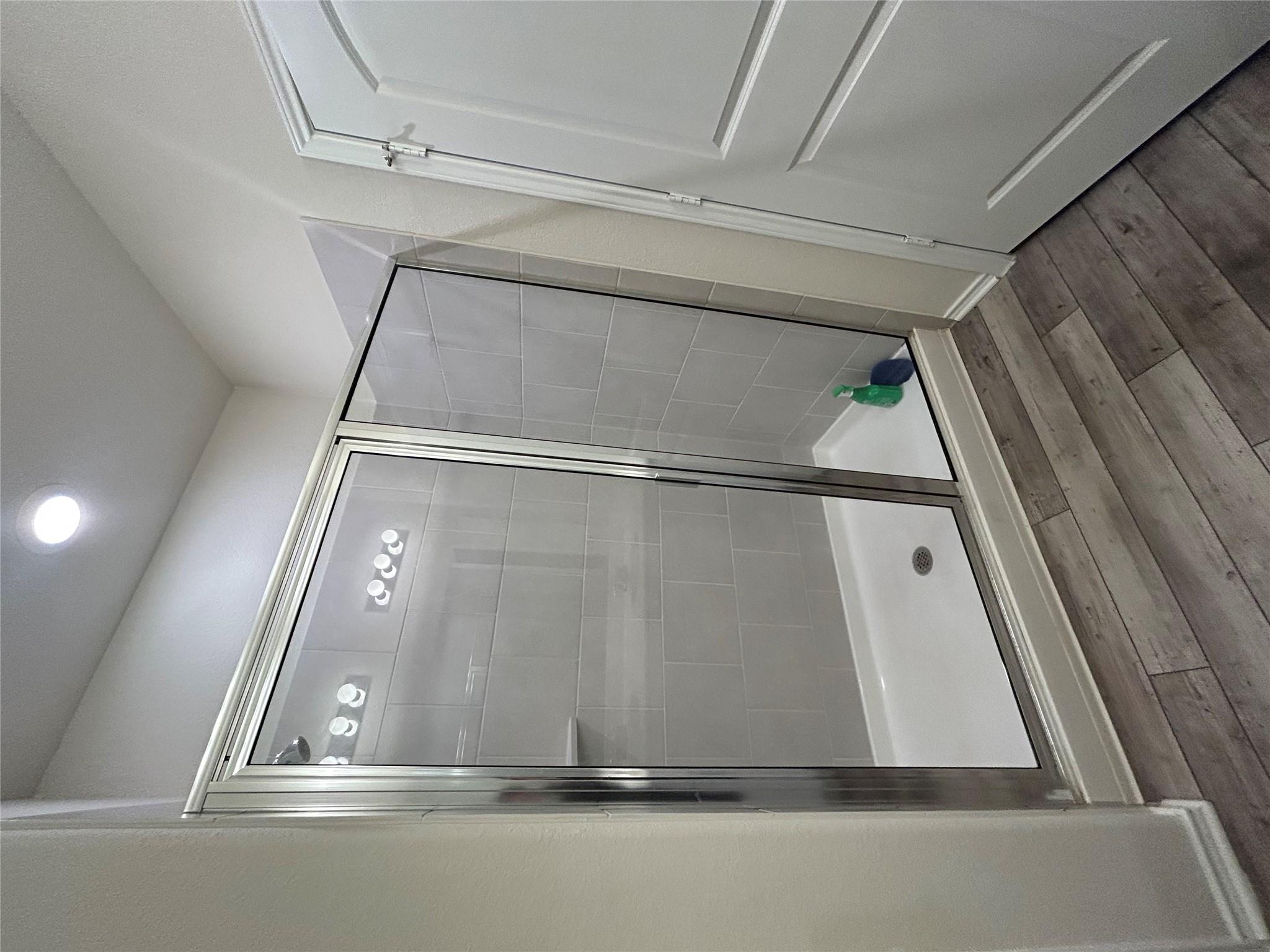 105 Onna St, Taylor, TX 76574