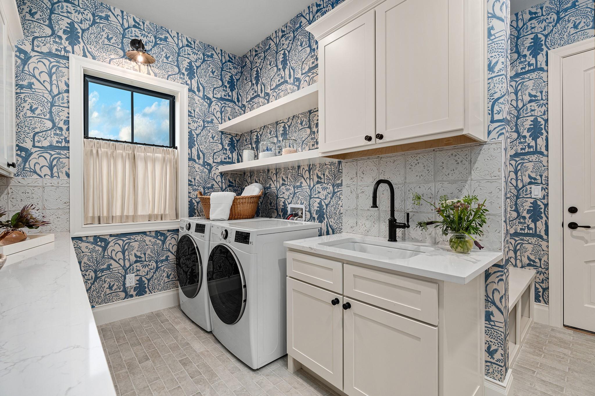 4412 Comanche Trace Dr, Kerrville, TX 78028