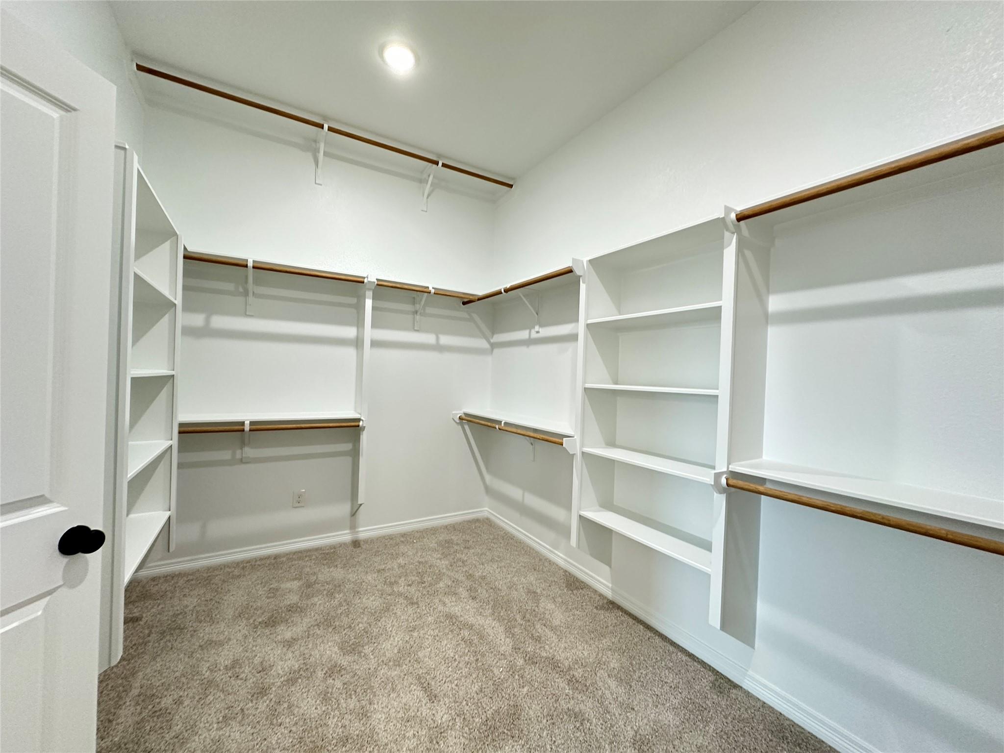 724 Eagle Crest Dr, Salado, TX 76571