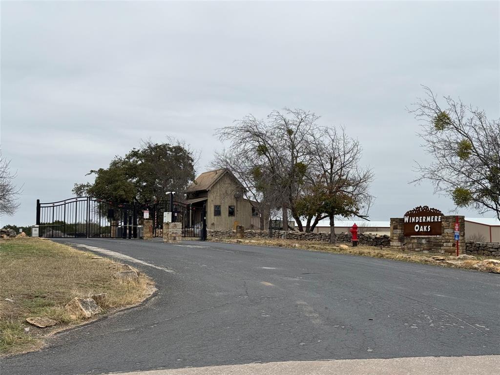 000 Eton Ln, Spicewood, TX 78669