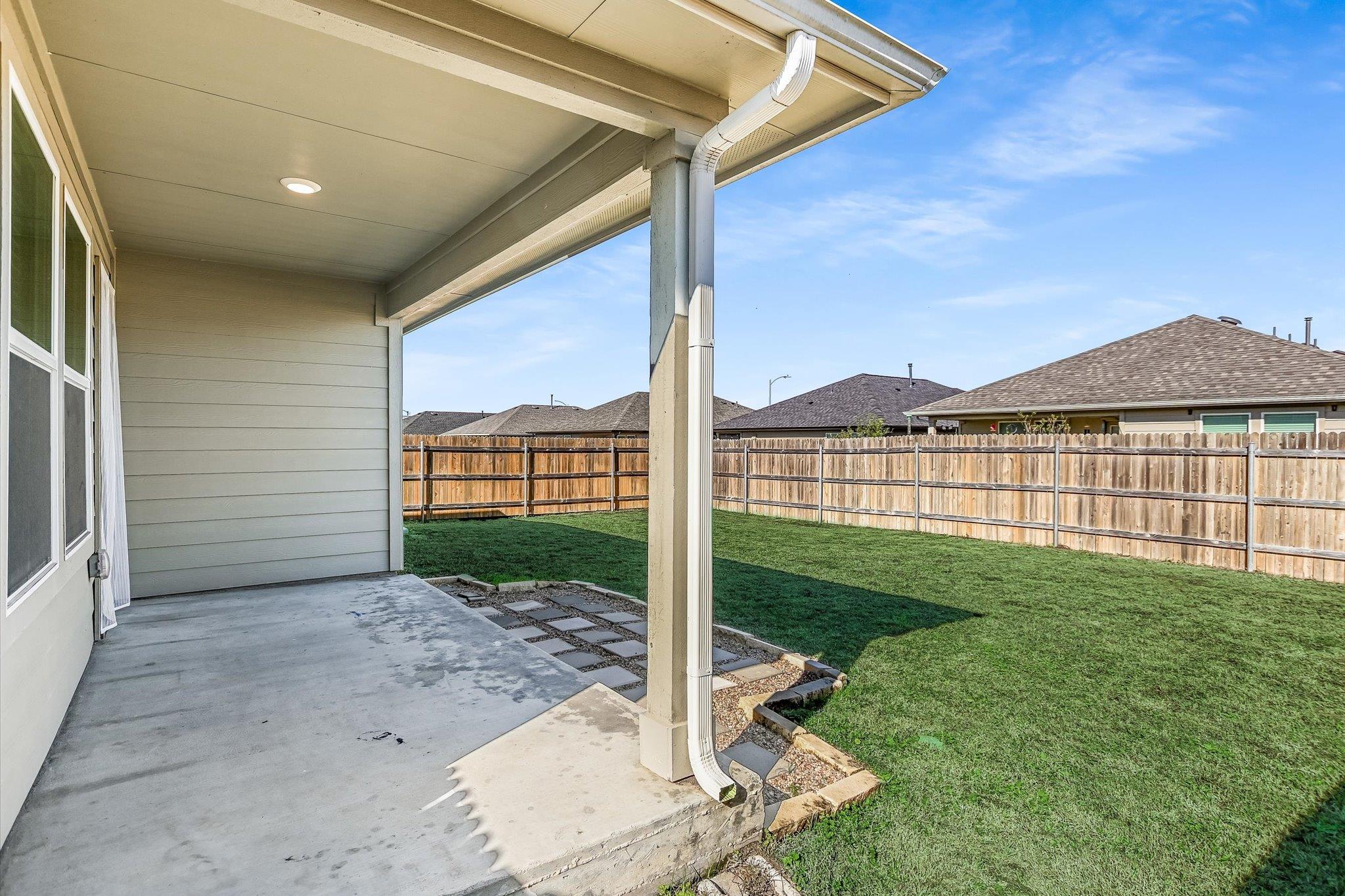 133 Duckhorn Pass, San Marcos, TX 78666