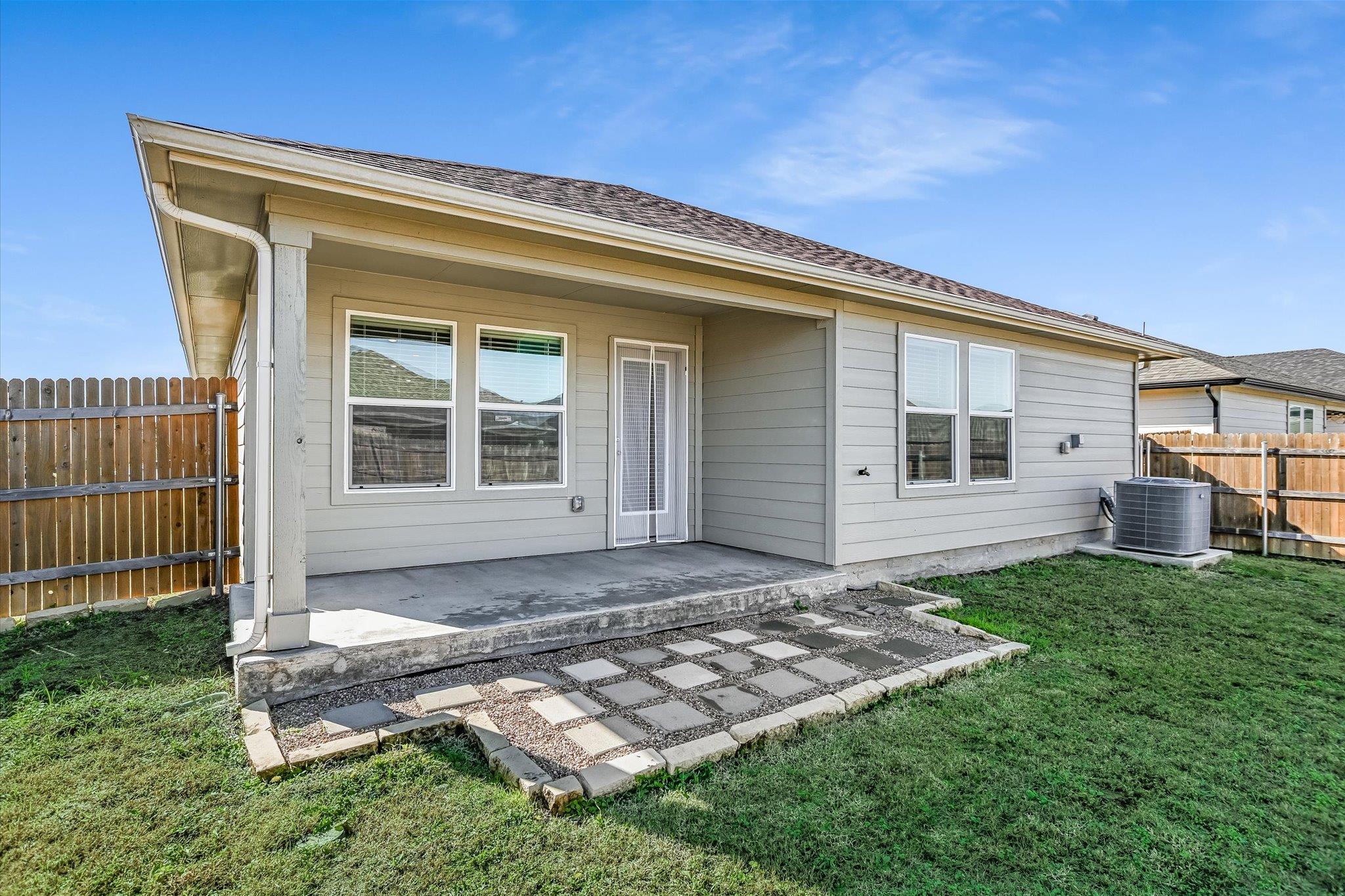 133 Duckhorn Pass, San Marcos, TX 78666