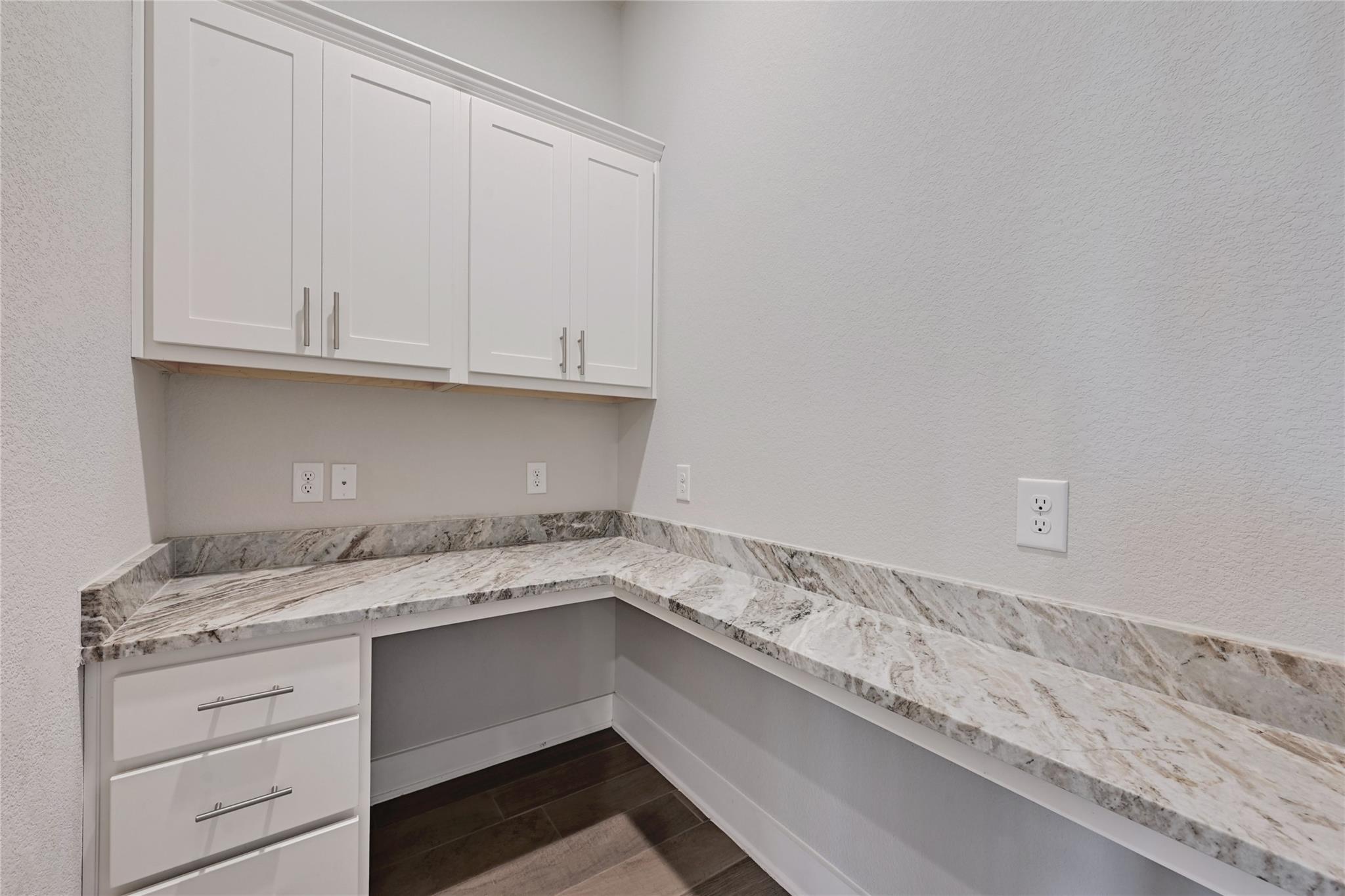 428 Texon Dr, Liberty Hill, TX 78642