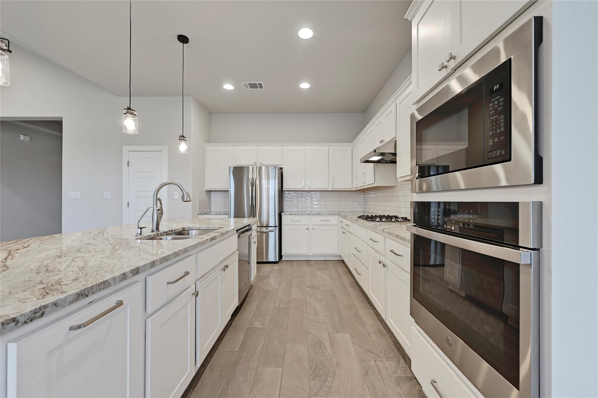 428 Texon Dr, Liberty Hill, TX 78642